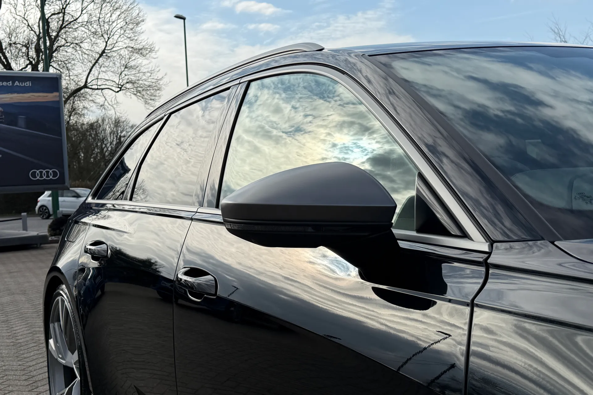 Audi RS6 thumbnail image number 58