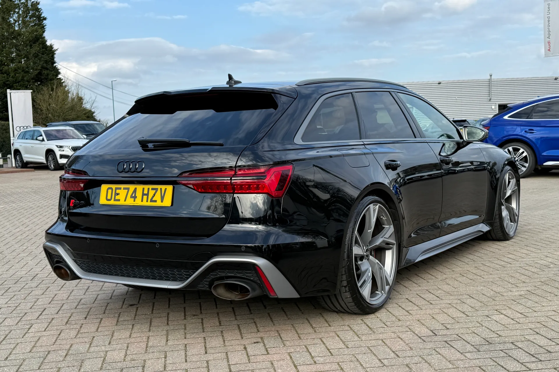 Audi RS6 thumbnail image number 38