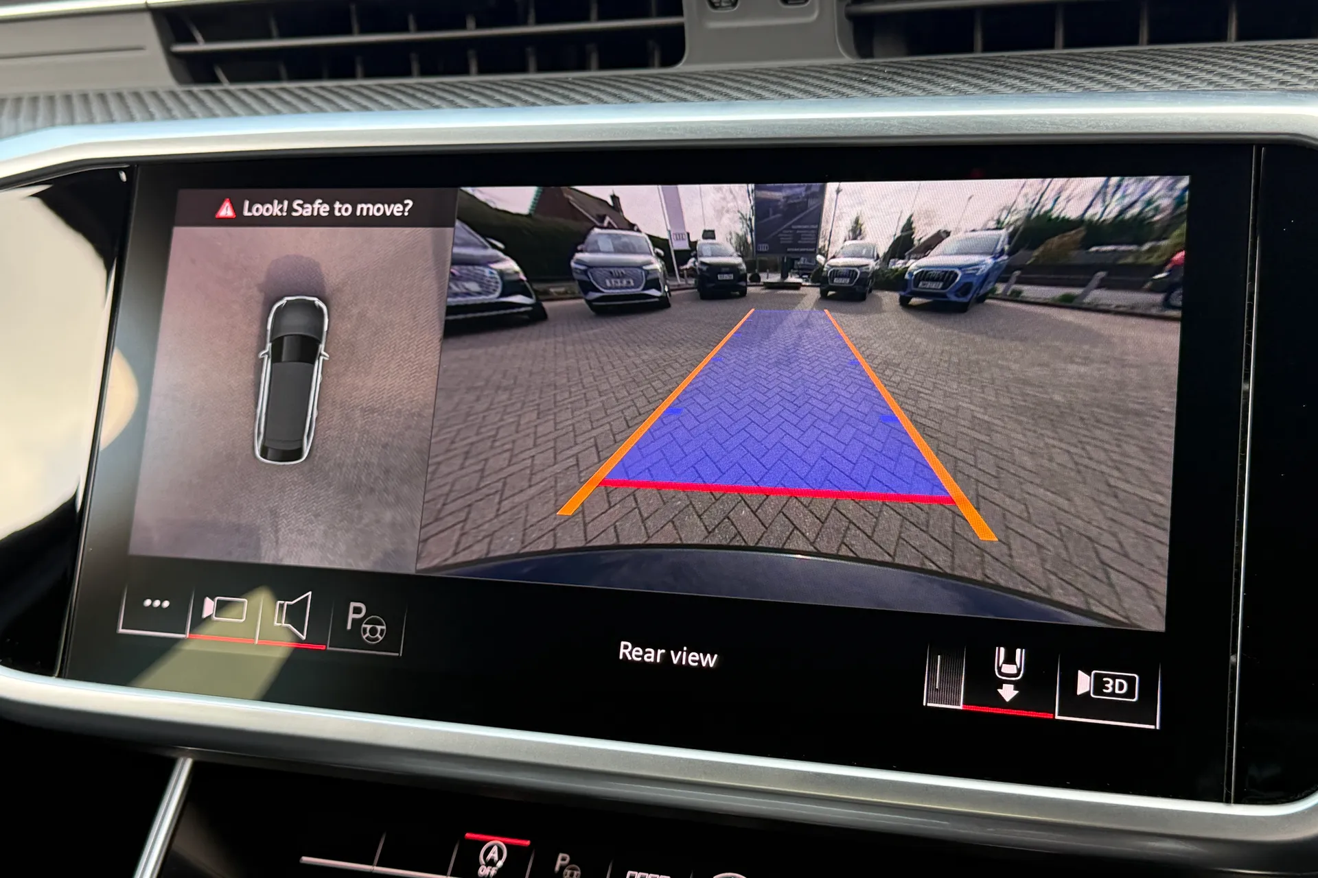 Audi RS6 thumbnail image number 4