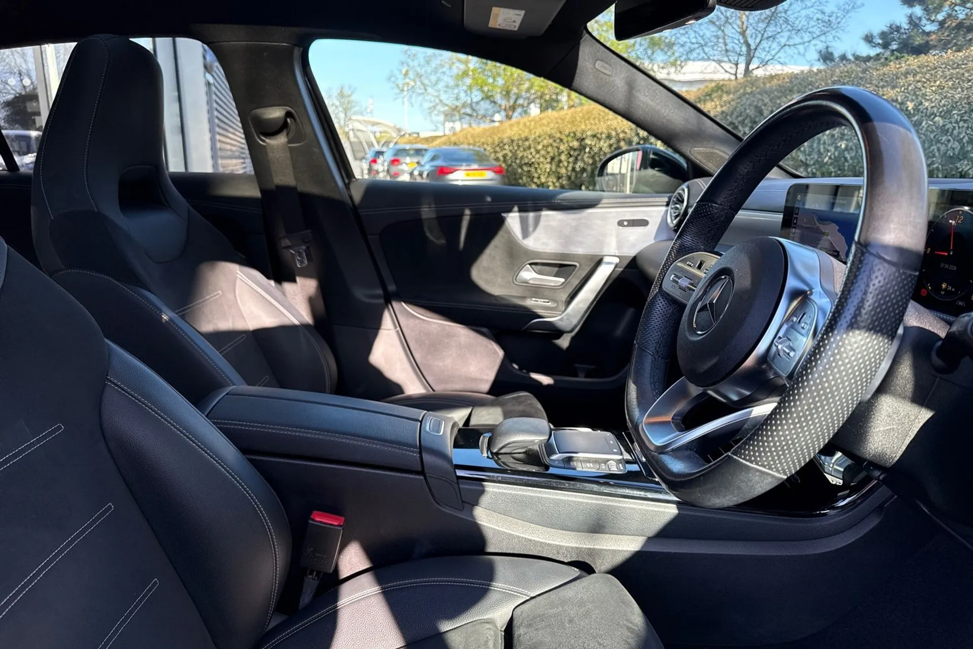 MERCEDES-BENZ A CLASS thumbnail image number 35
