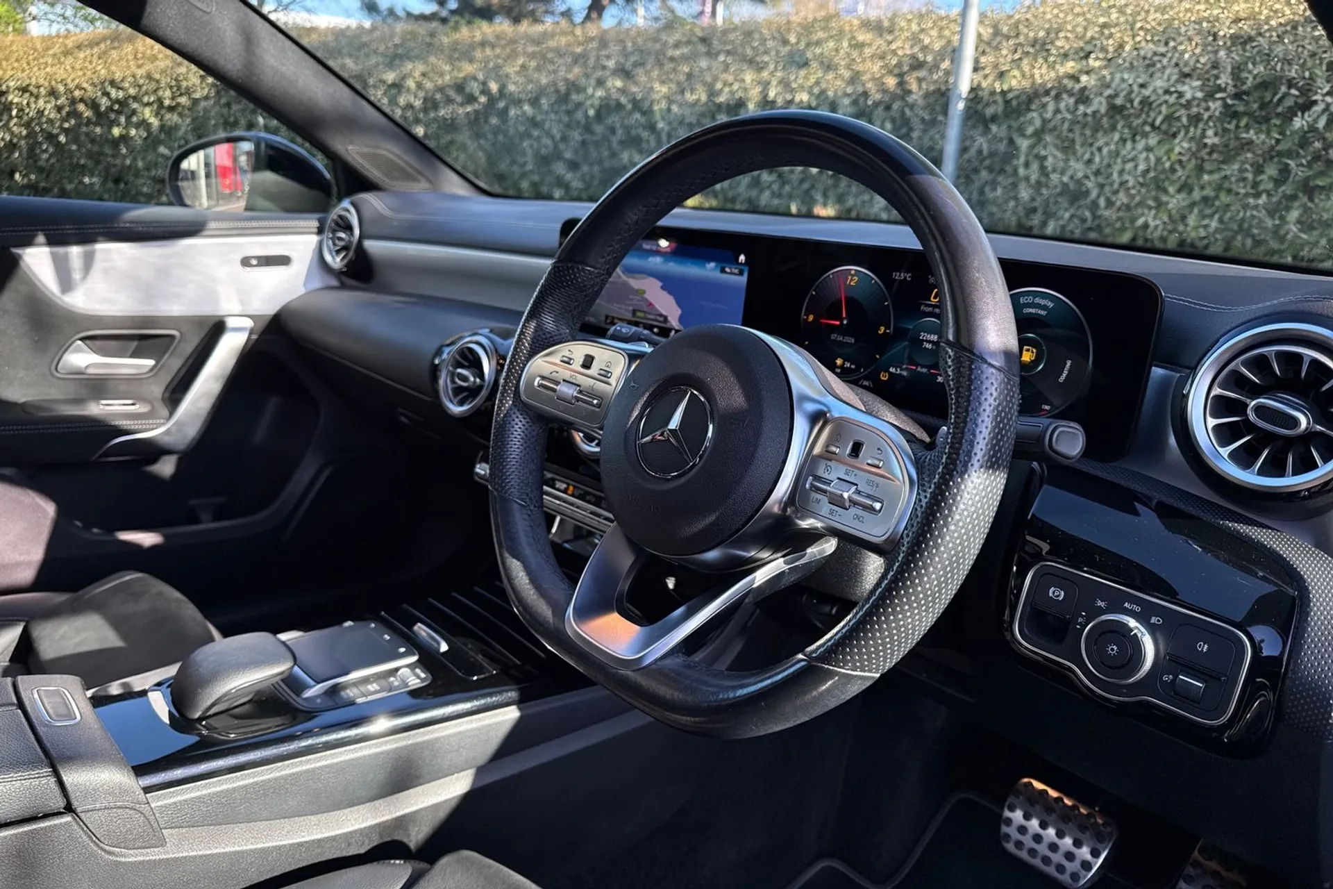 MERCEDES-BENZ A CLASS thumbnail image number 19