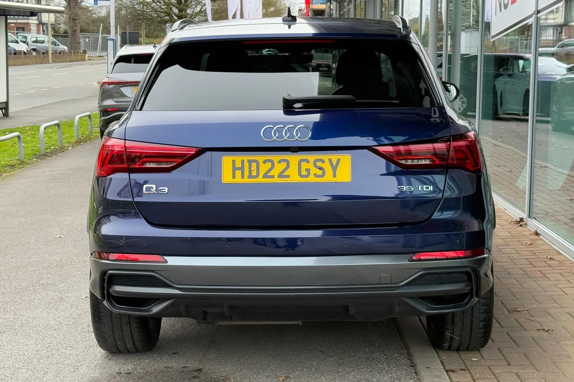 Audi Q3 thumbnail image number 48