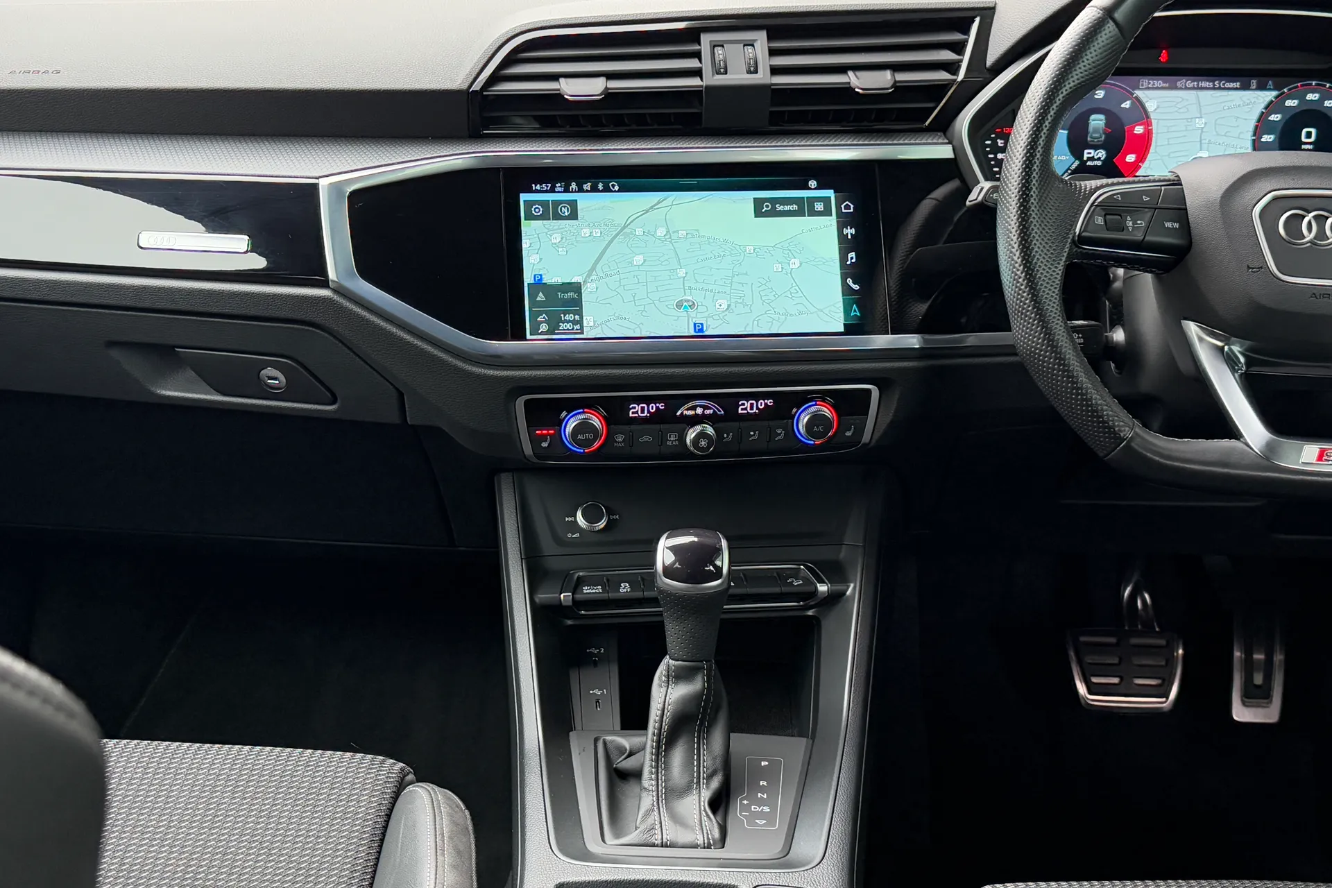 Audi Q3 thumbnail image number 44