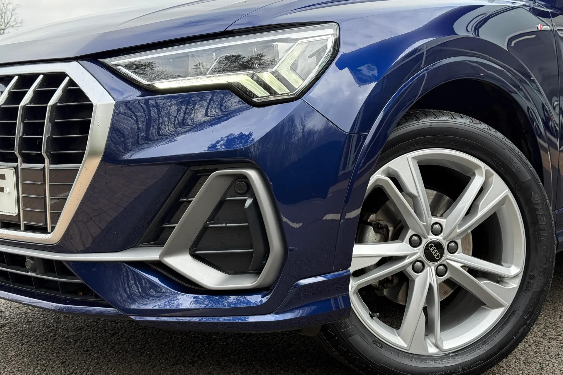 Audi Q3 thumbnail image number 54