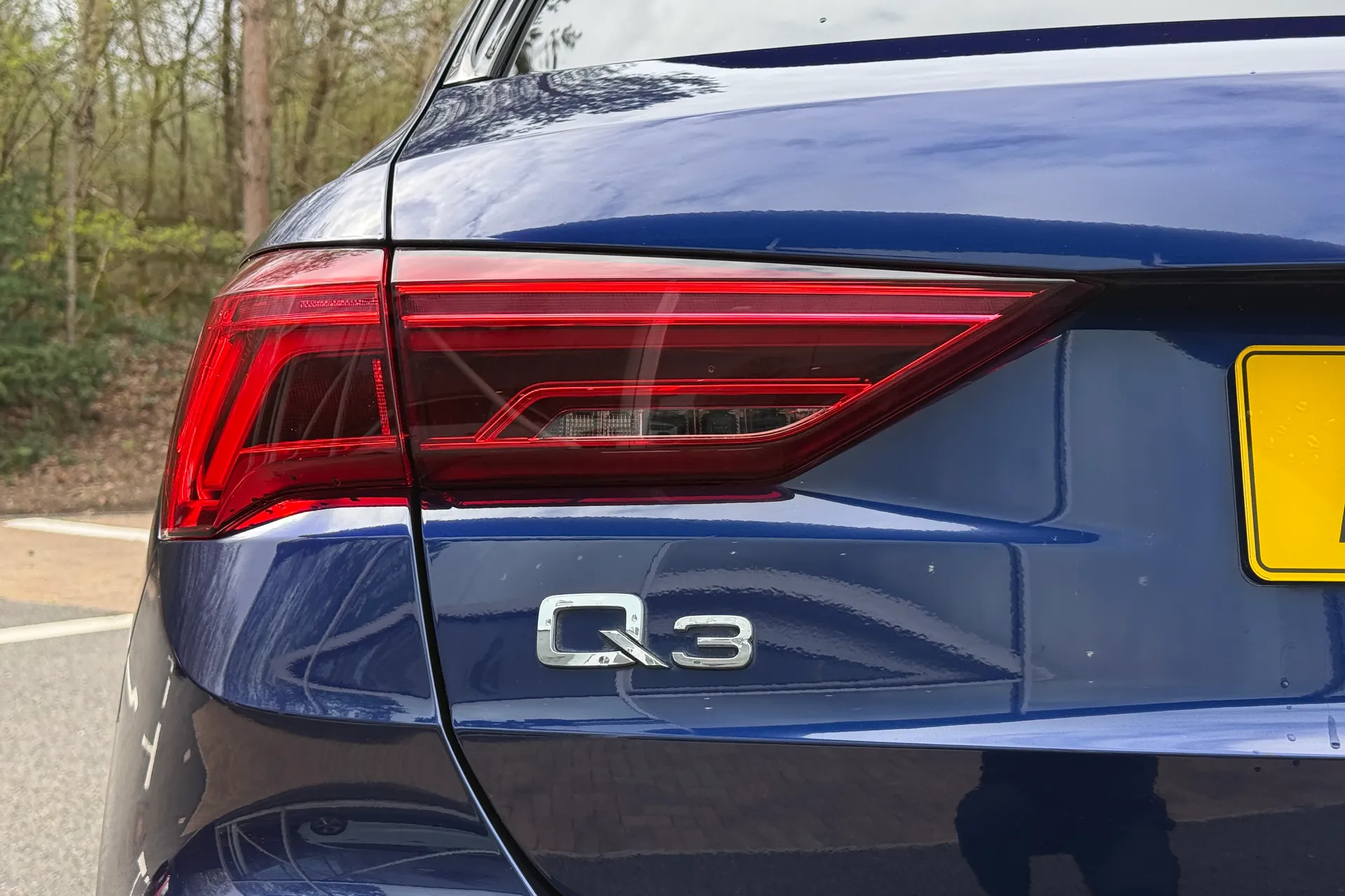 Audi Q3 thumbnail image number 42