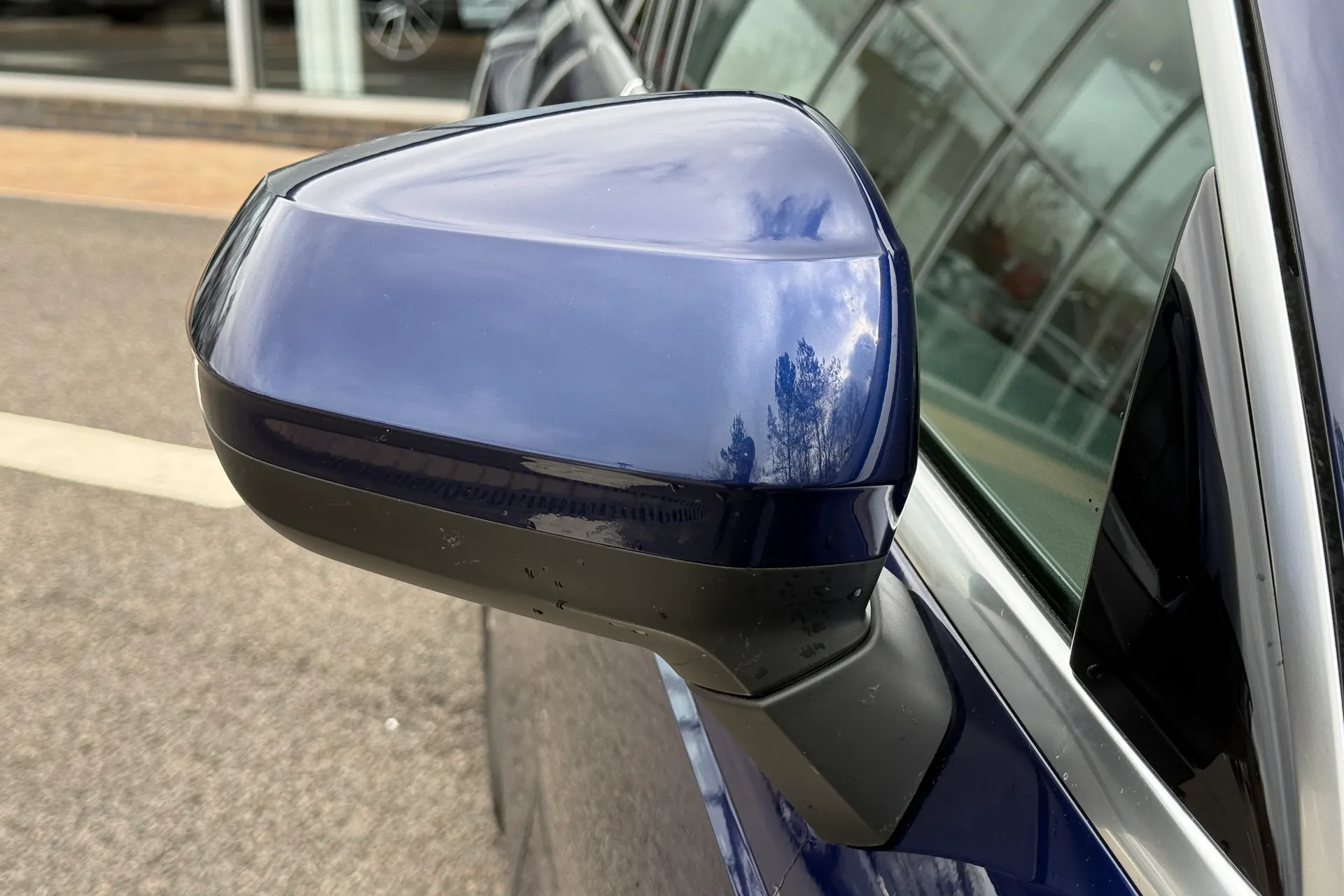 Audi Q3 thumbnail image number 8