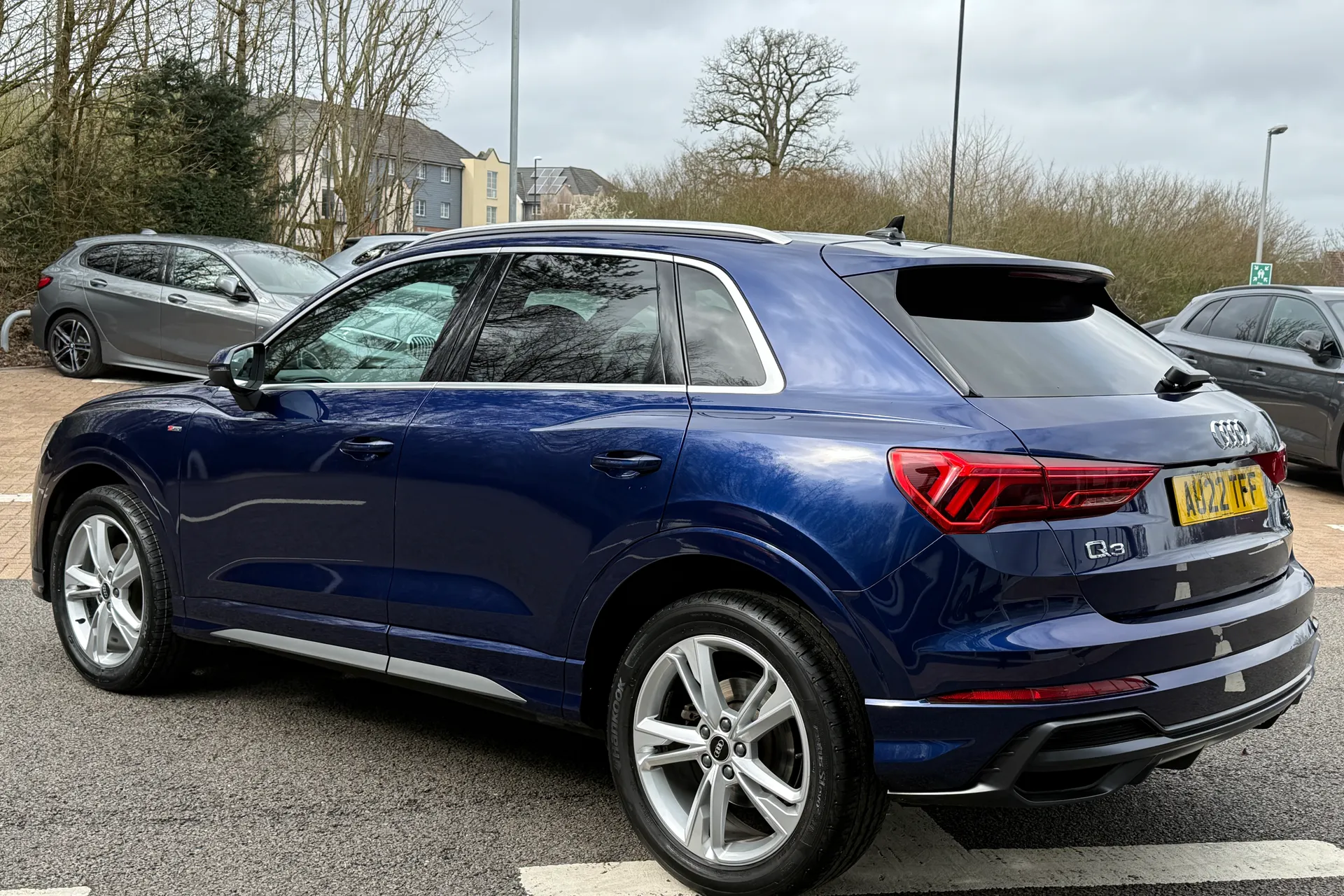 Audi Q3 thumbnail image number 44