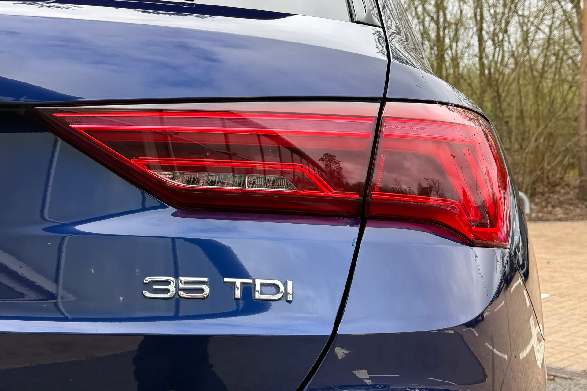 Audi Q3 thumbnail image number 43