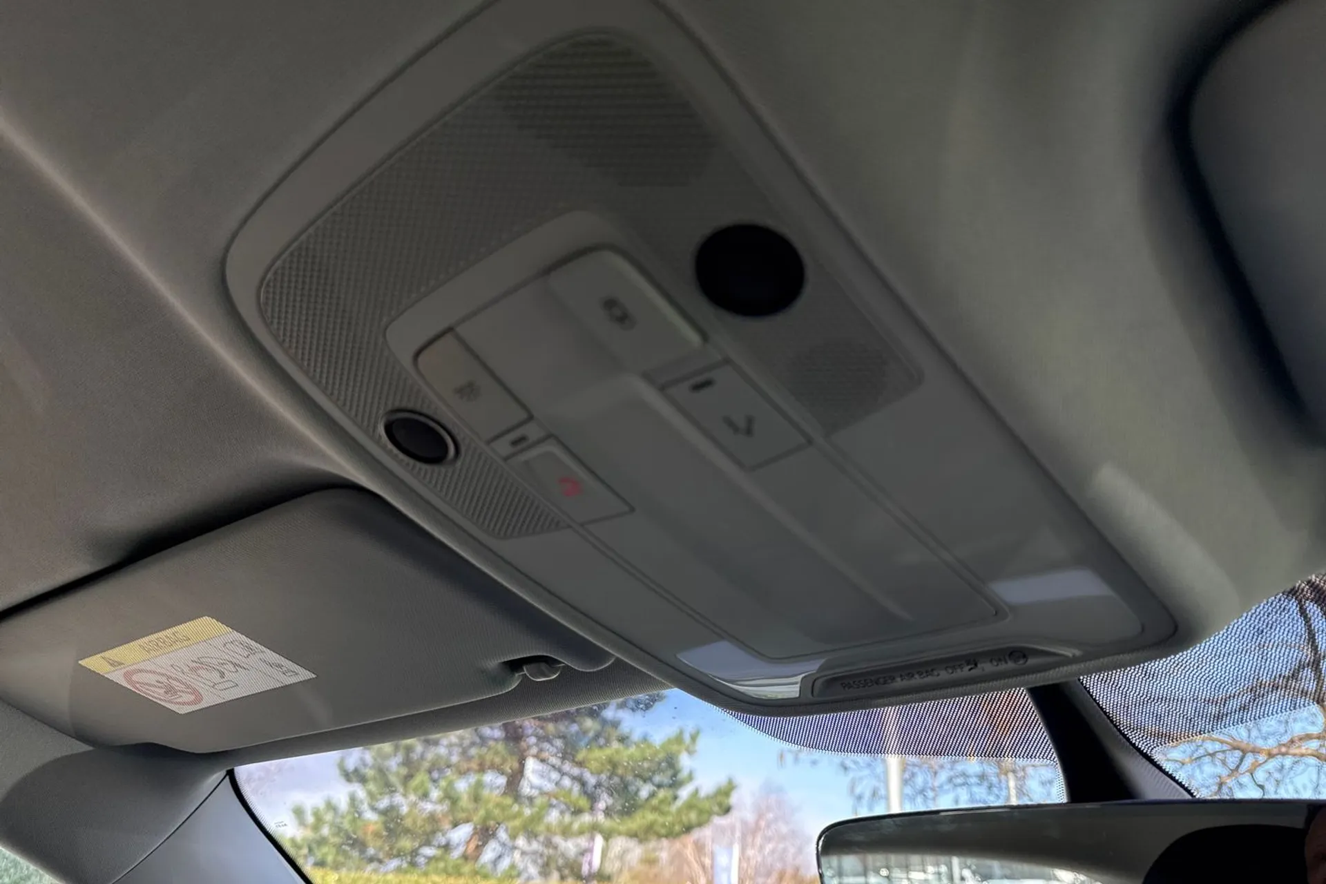 Audi Q2 thumbnail image number 28