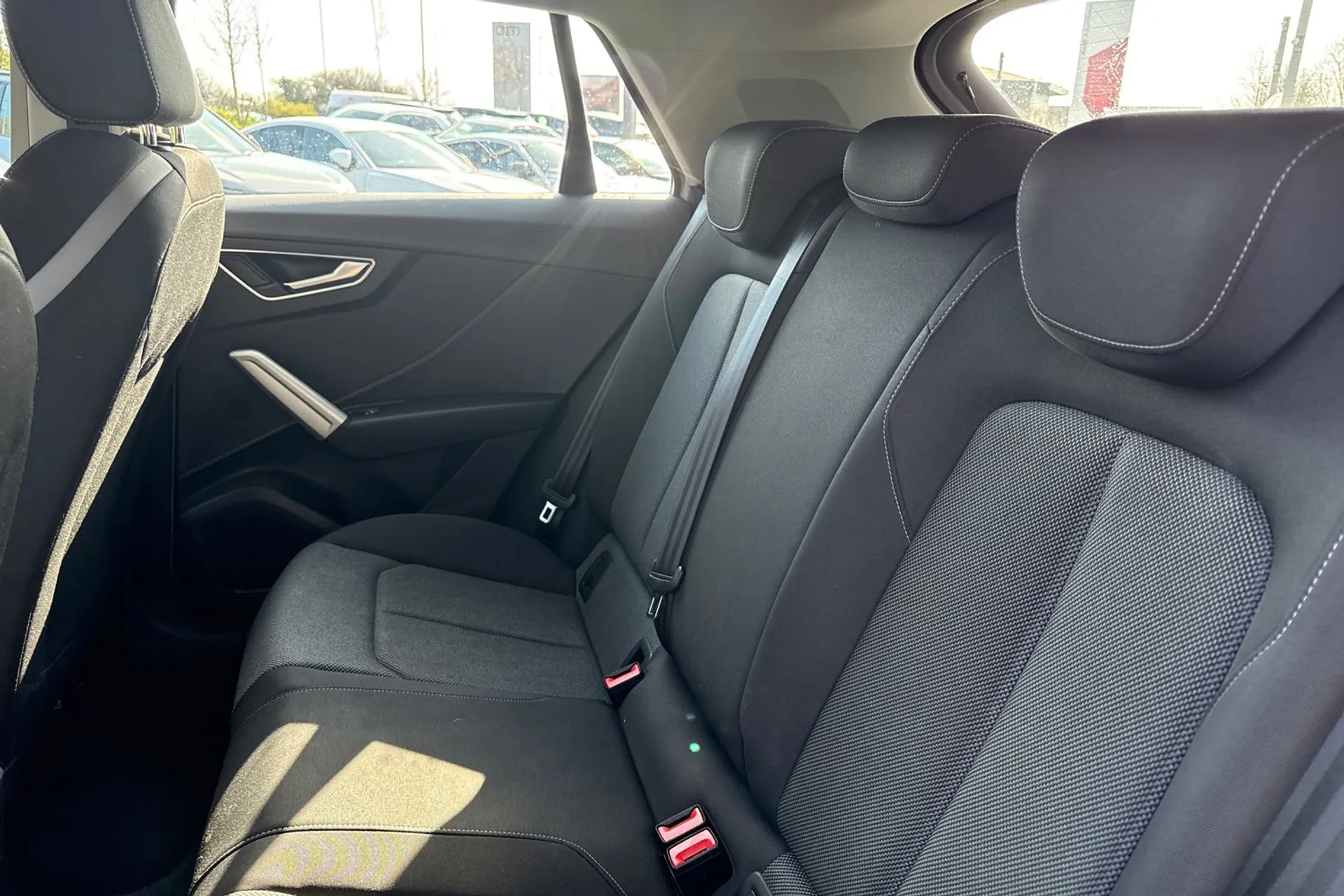 Audi Q2 thumbnail image number 46