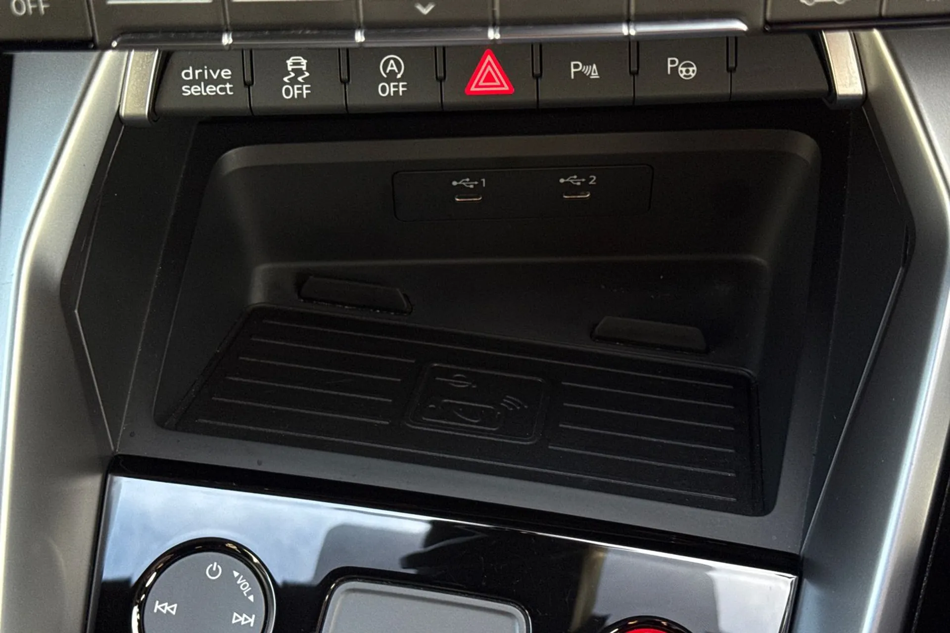 Audi A3 thumbnail image number 10