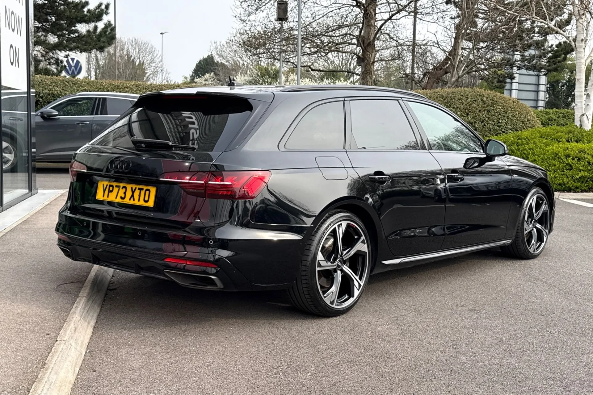 Audi A4 thumbnail image number 10