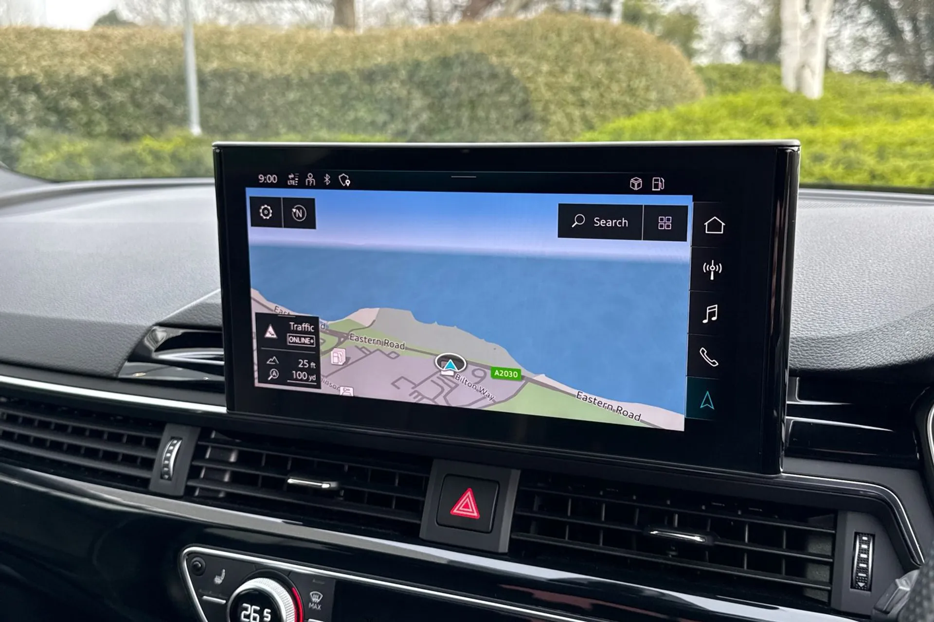 Audi A4 thumbnail image number 11