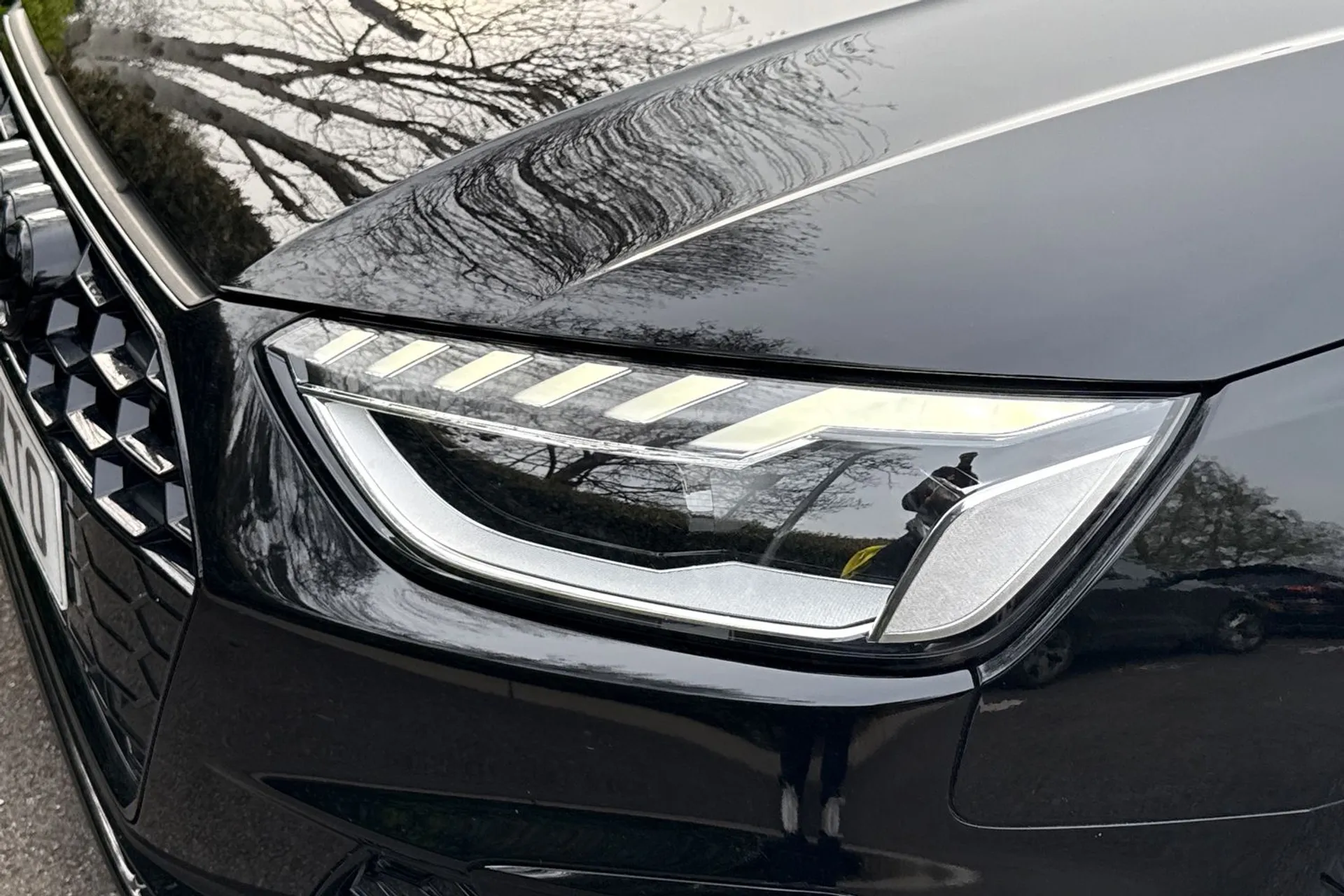 Audi A4 thumbnail image number 28