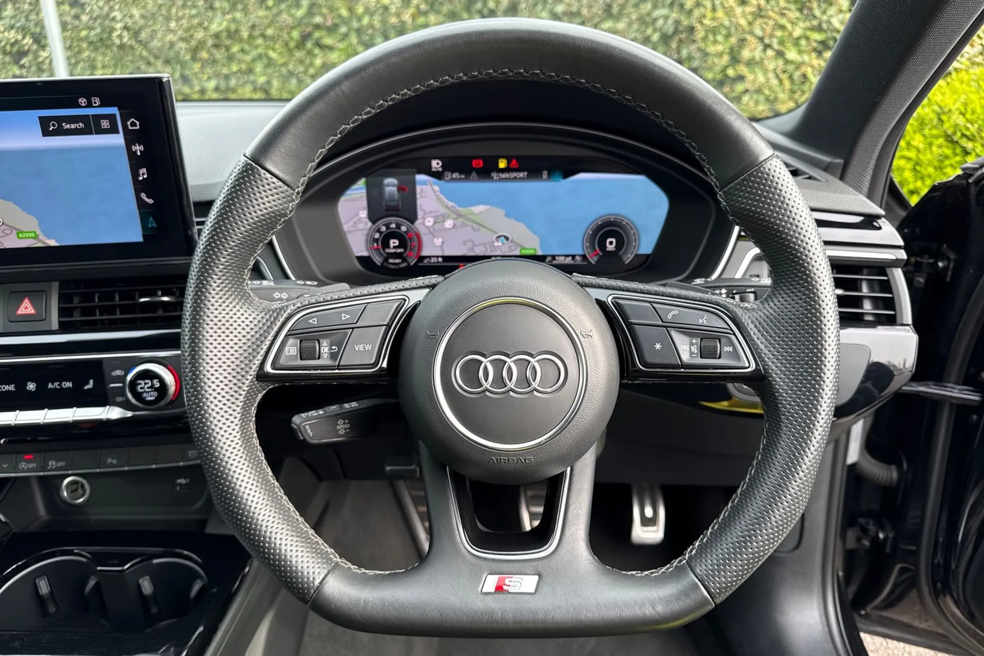 Audi A4 thumbnail image number 8