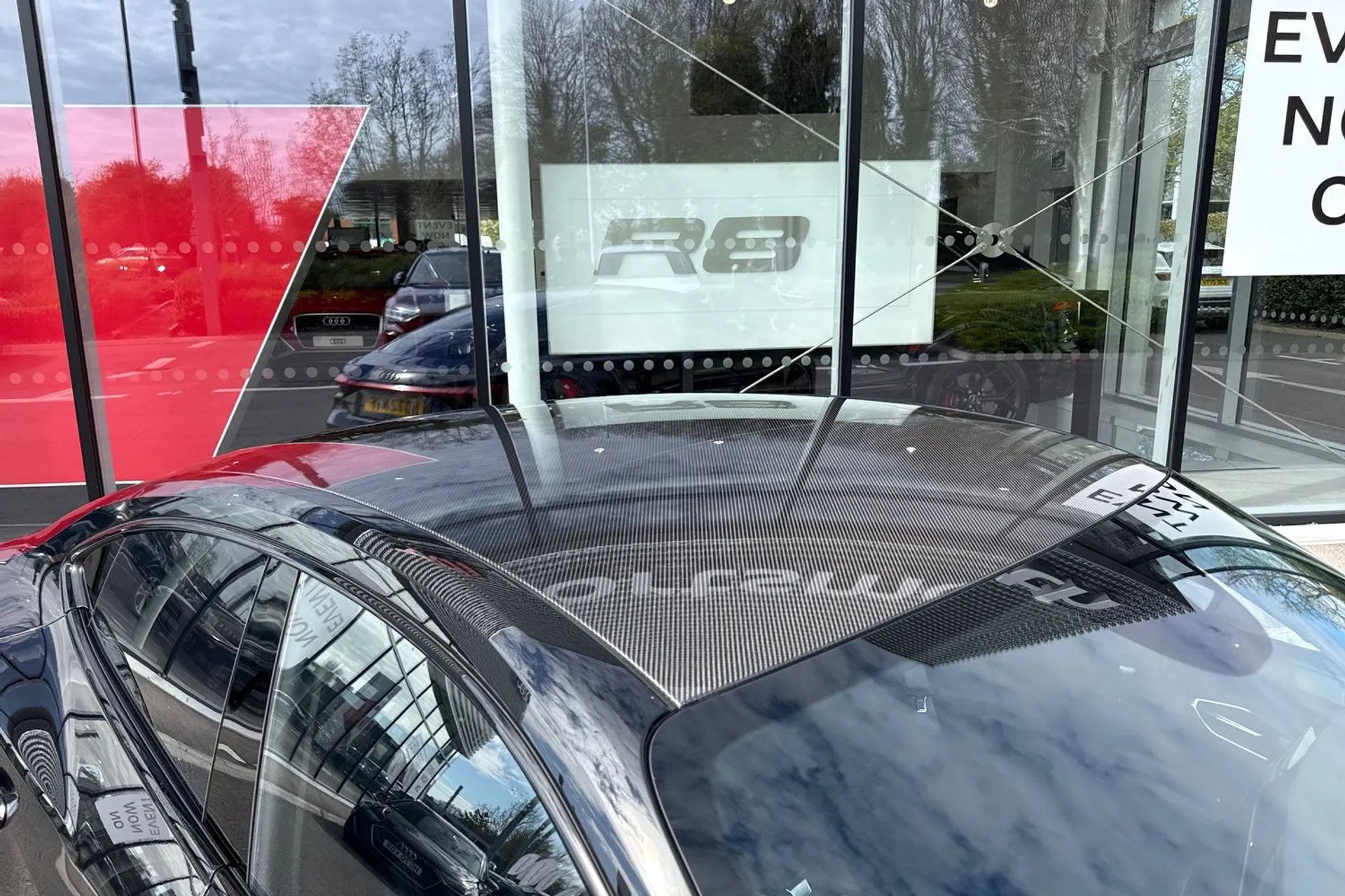 Audi RS e-tron GT thumbnail image number 15