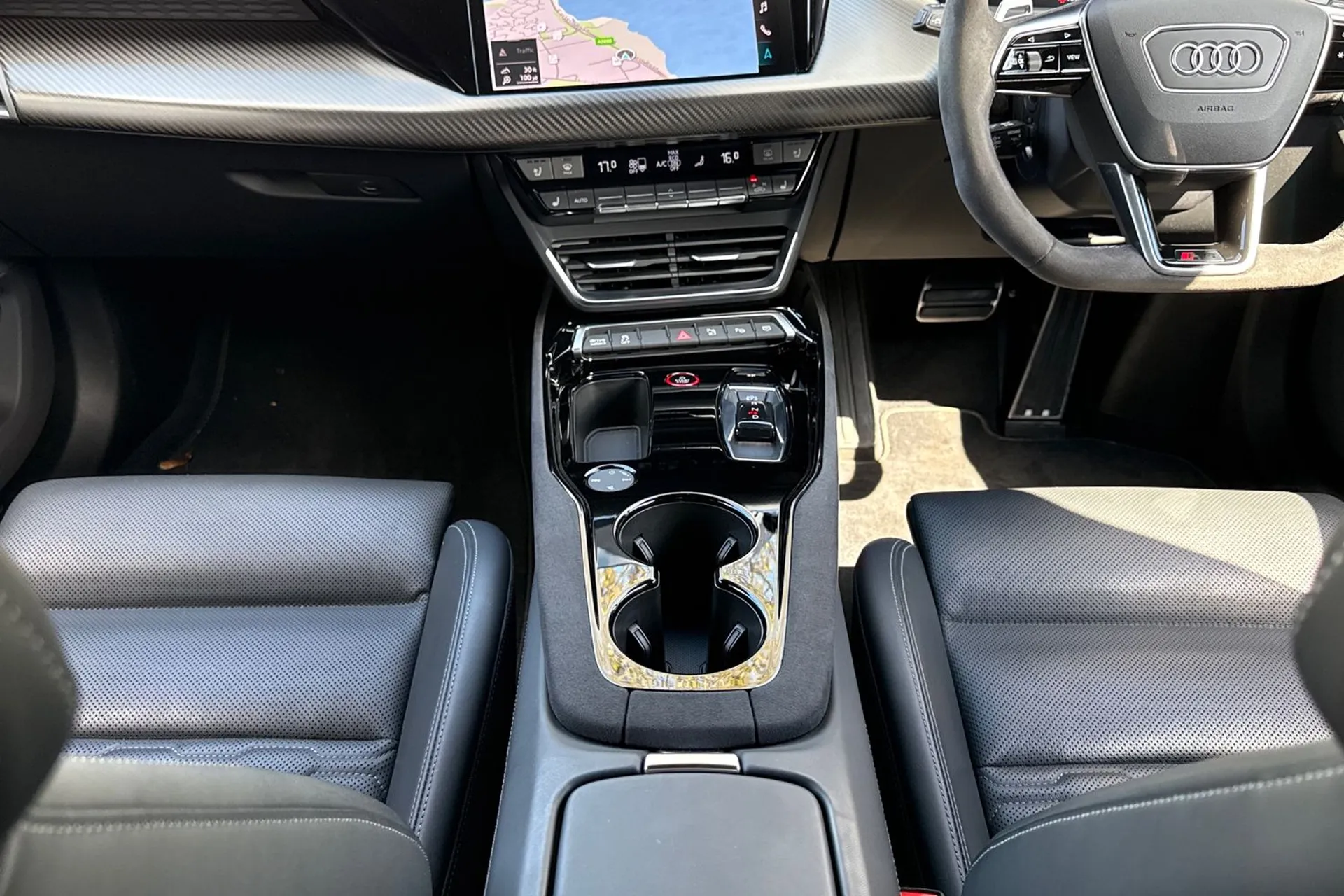 Audi RS e-tron GT thumbnail image number 49