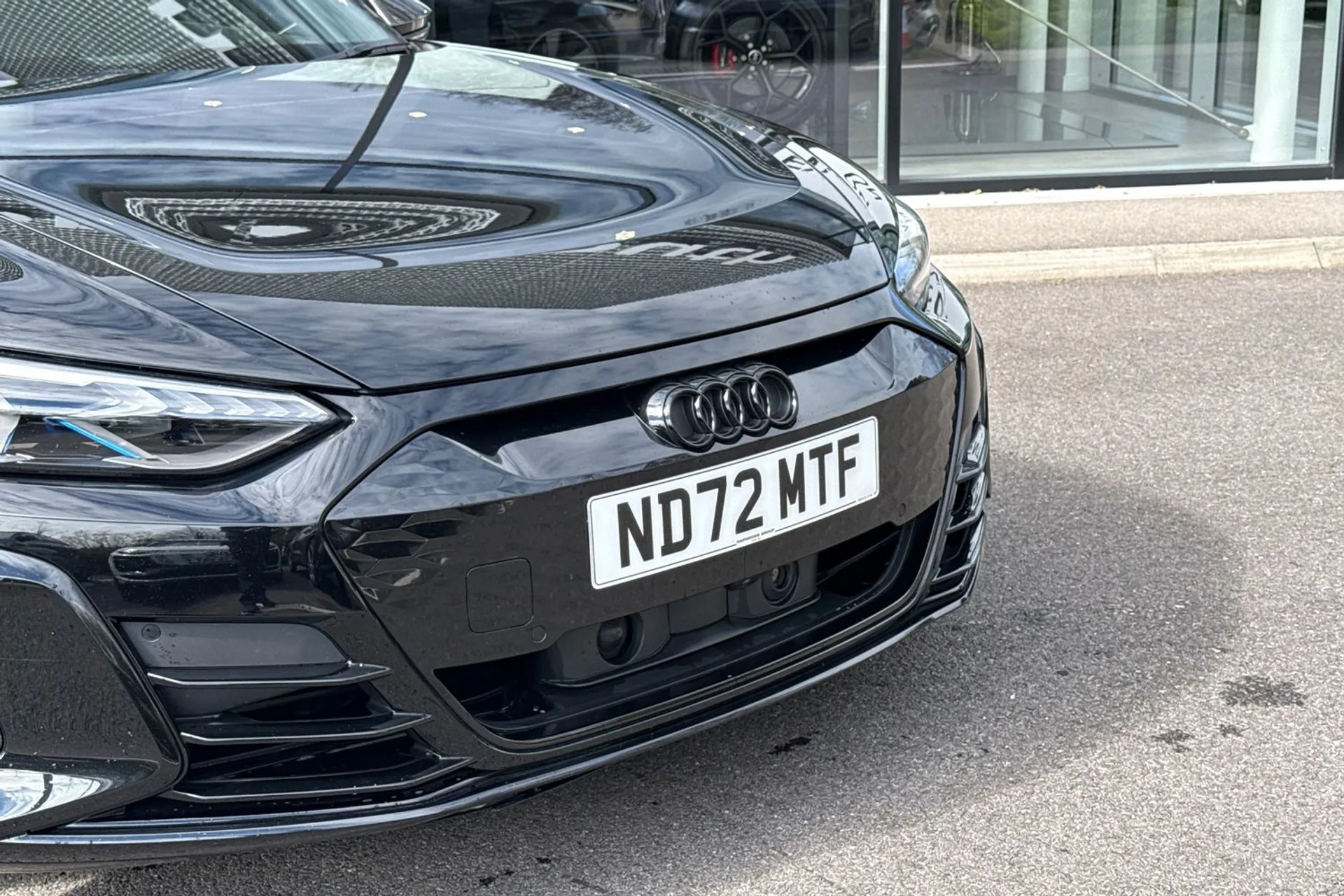 Audi RS e-tron GT thumbnail image number 11