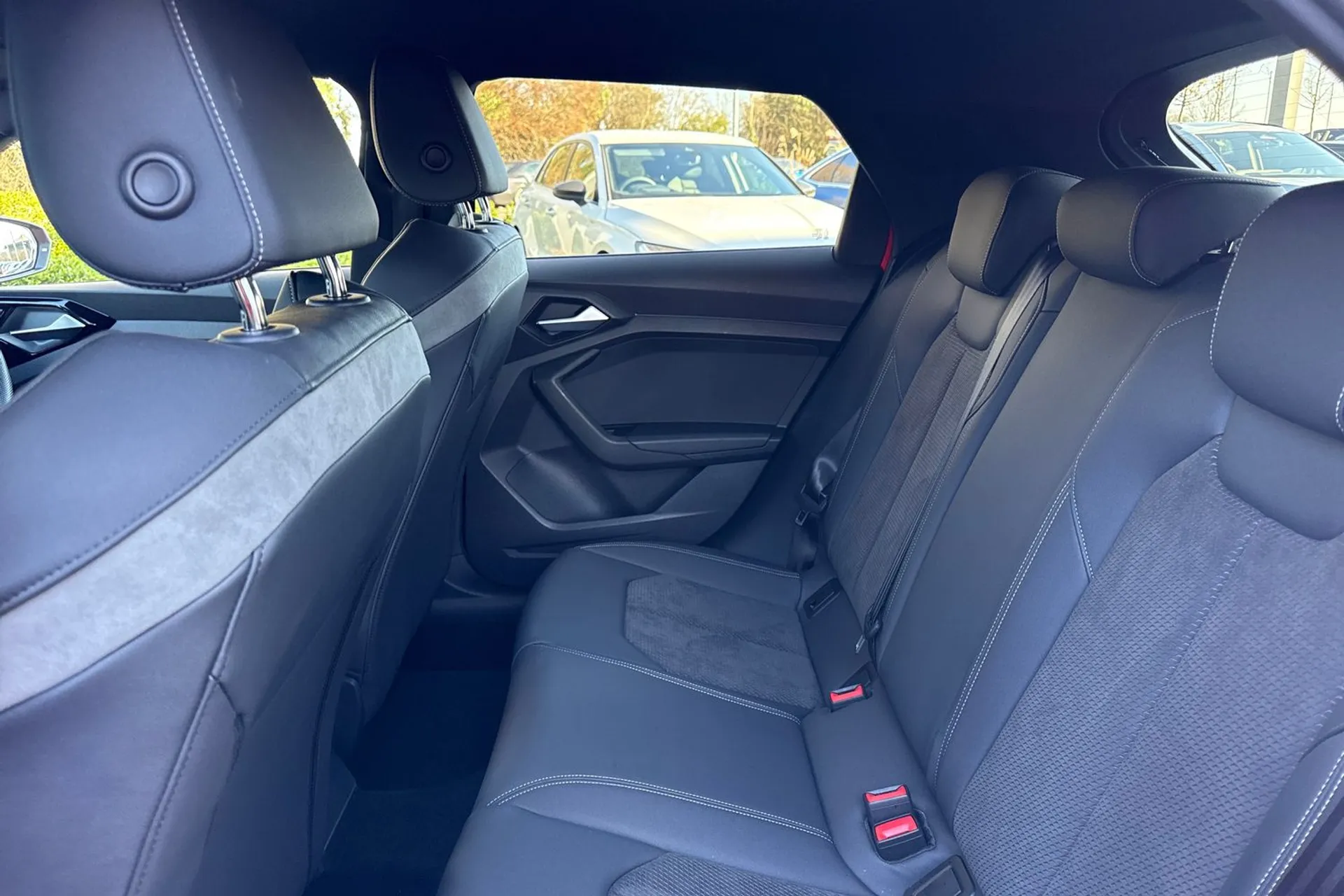 Audi A1 thumbnail image number 48