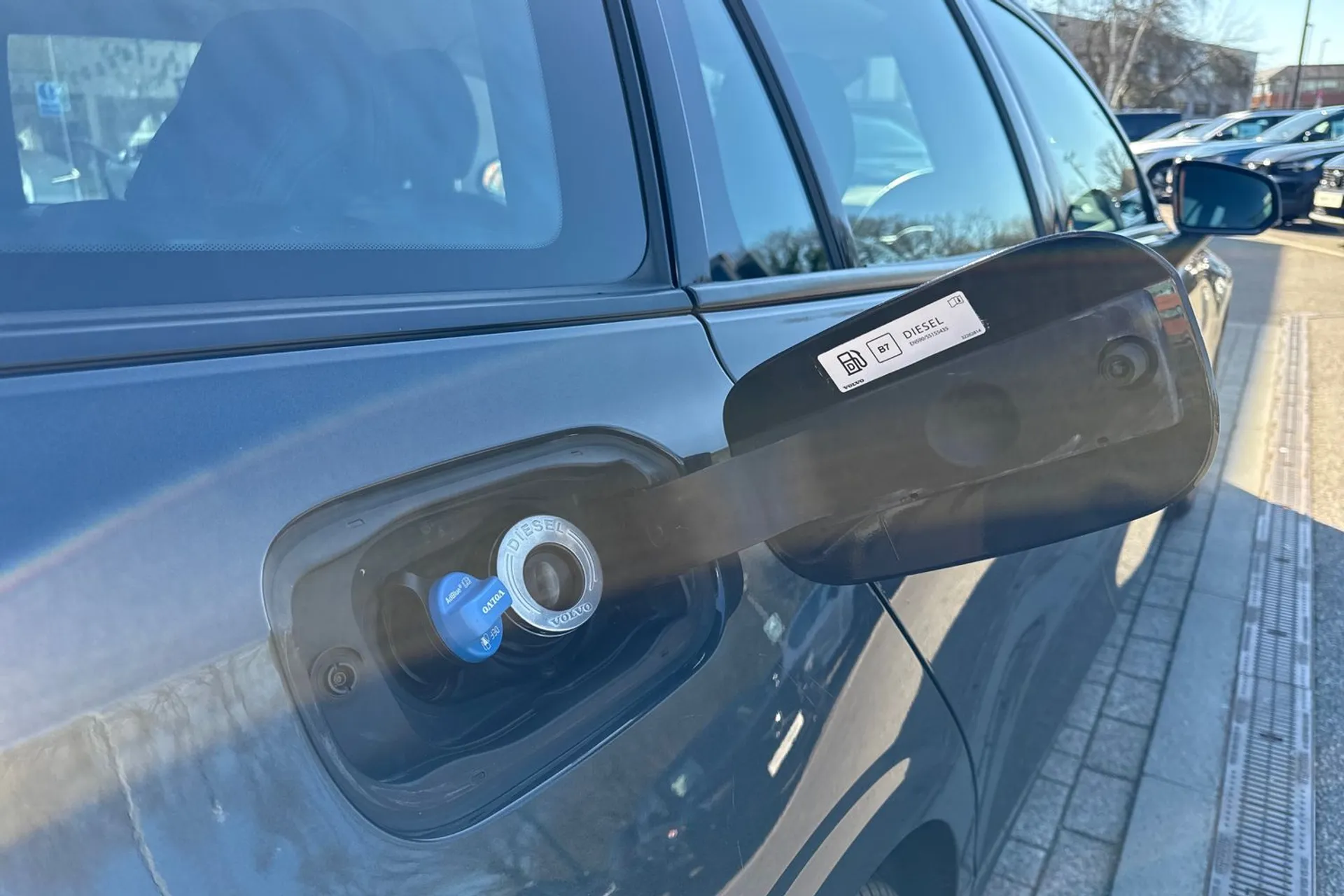 Volvo V60 thumbnail image number 19