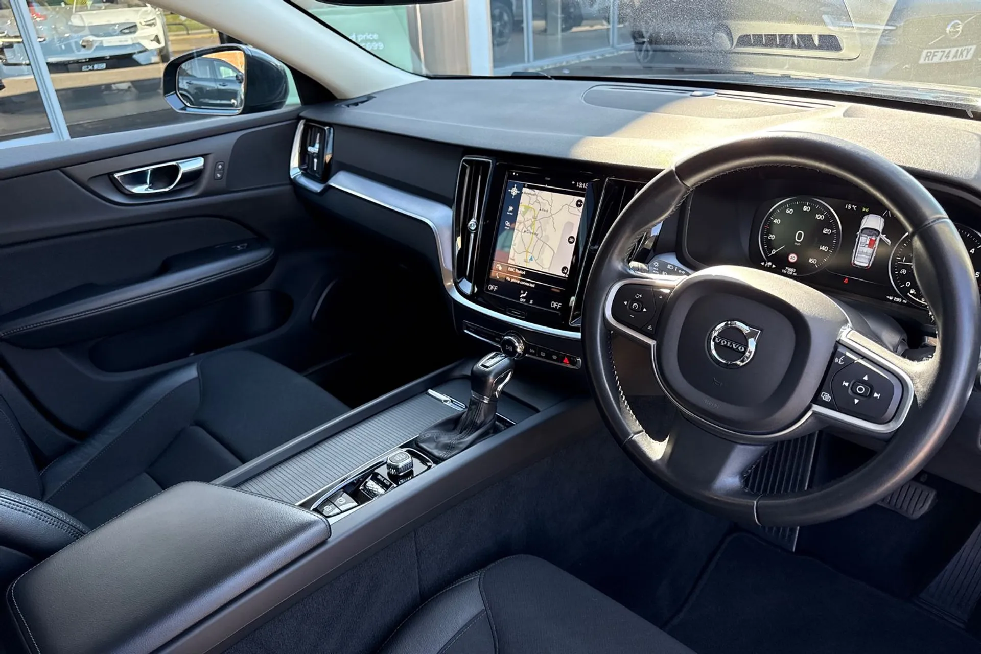 Volvo V60 thumbnail image number 6