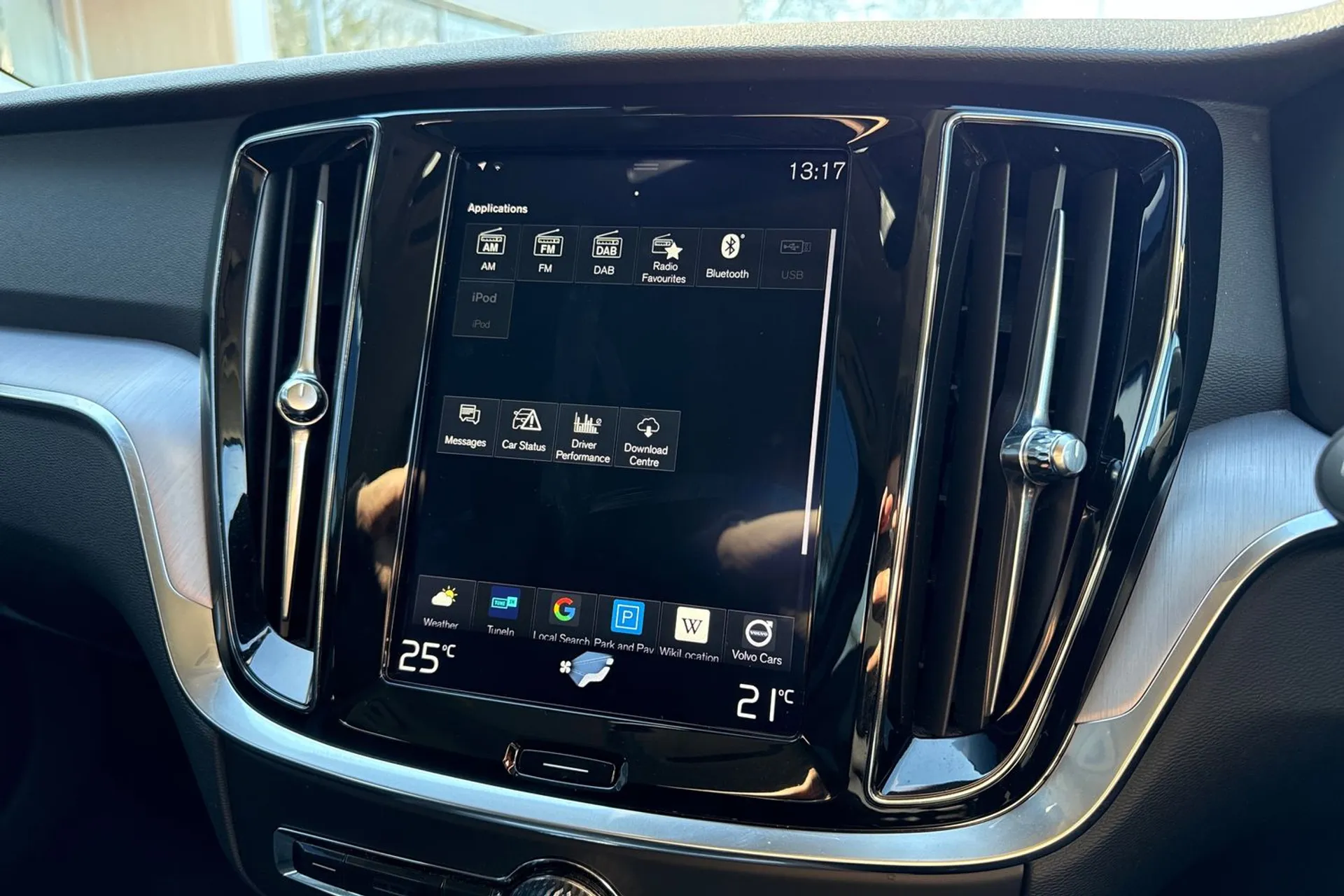 Volvo V60 thumbnail image number 39