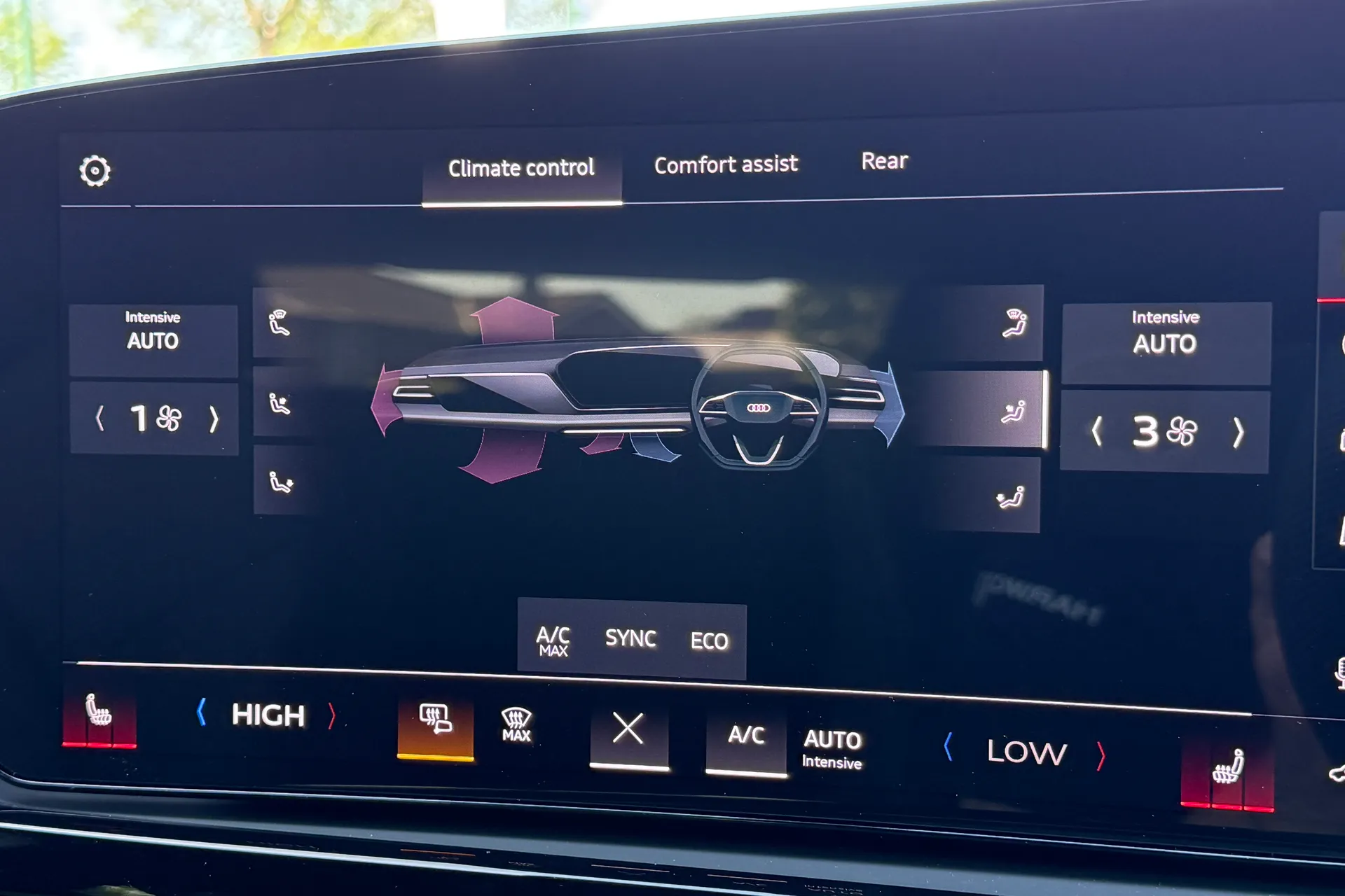 Audi A6 thumbnail image number 20