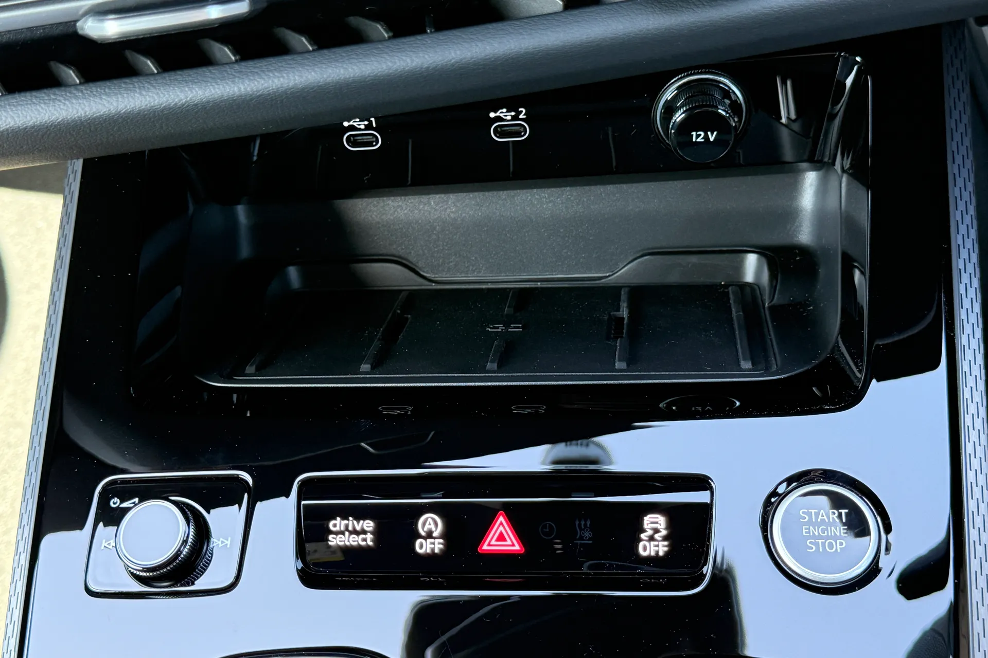 Audi A6 thumbnail image number 21