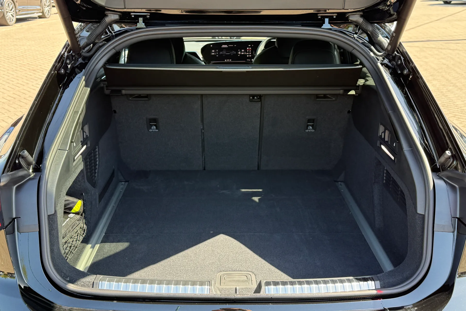 Audi A6 thumbnail image number 41
