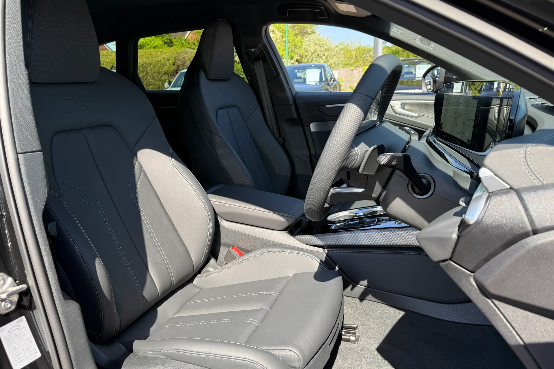 Audi A6 thumbnail image number 33