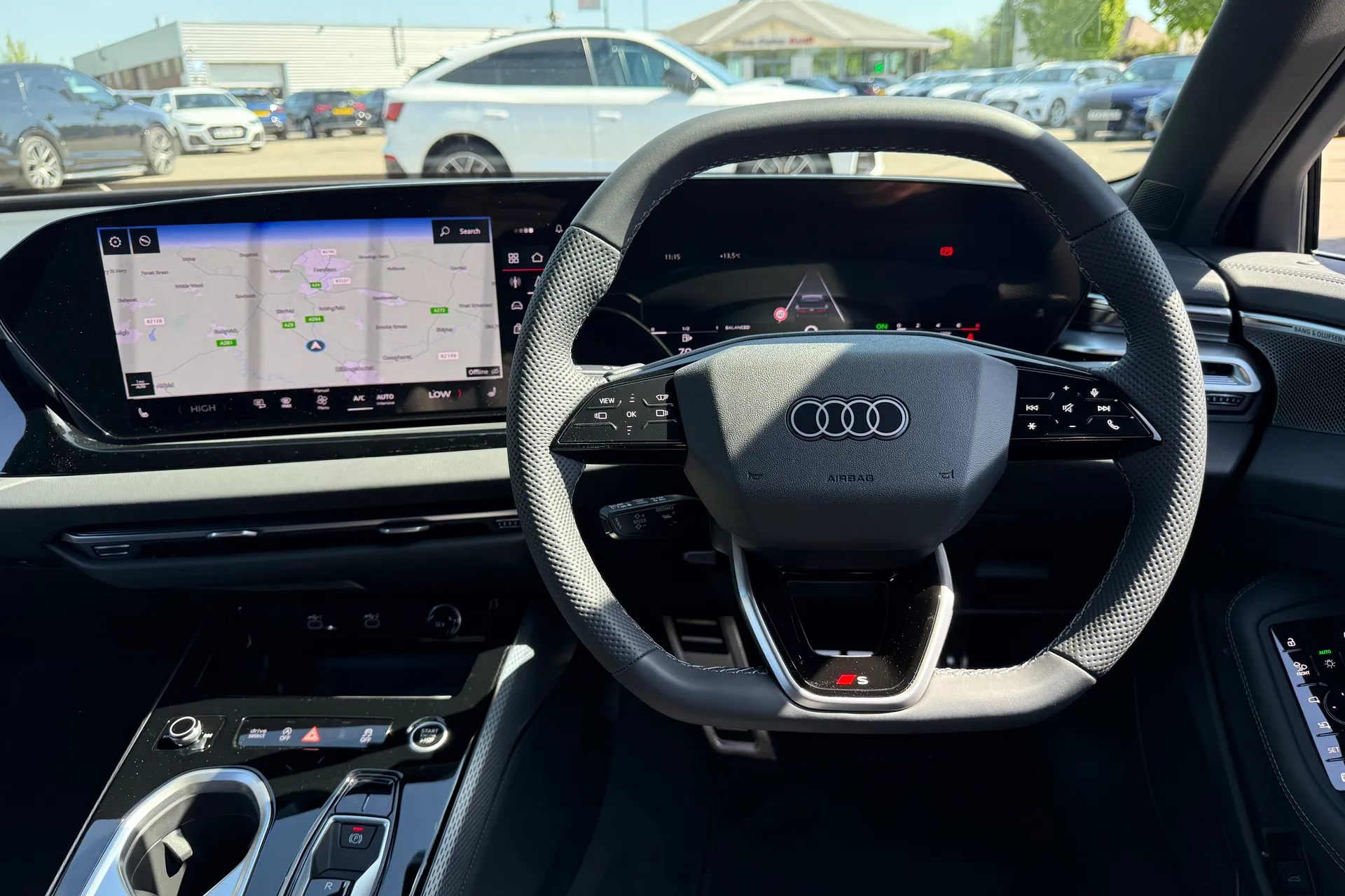 Audi A6 thumbnail image number 6