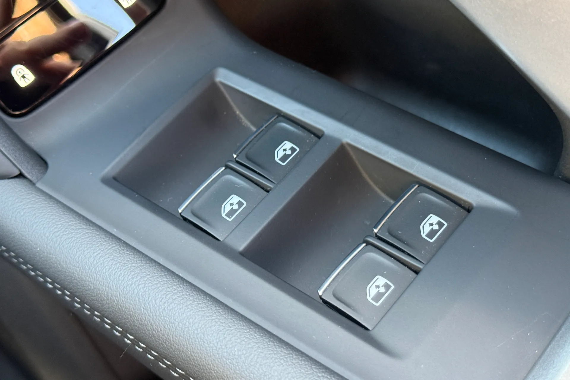 Audi Q5 thumbnail image number 21