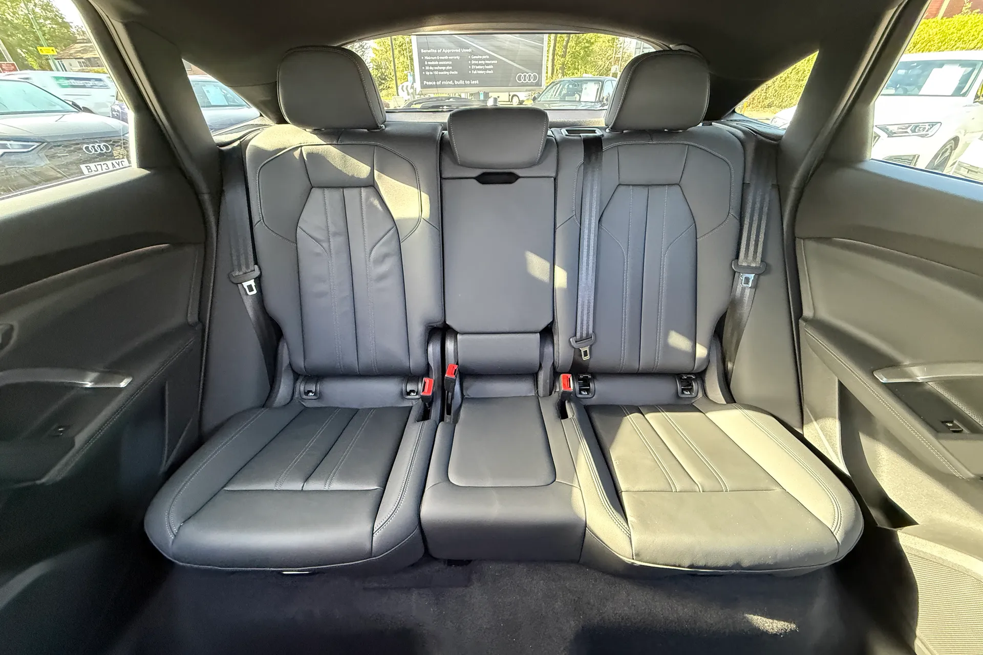Audi Q5 thumbnail image number 39