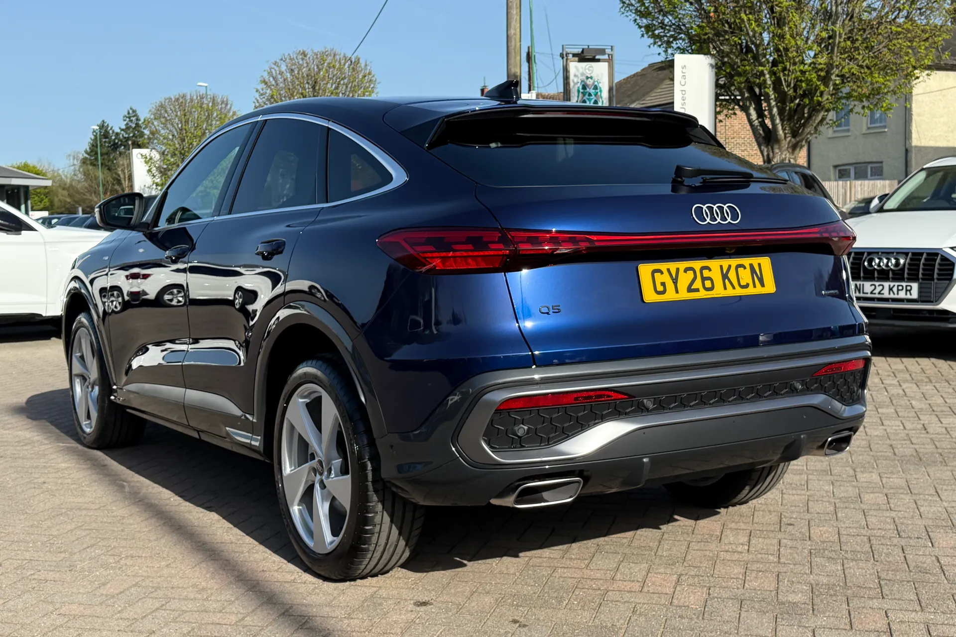 Audi Q5 thumbnail image number 36