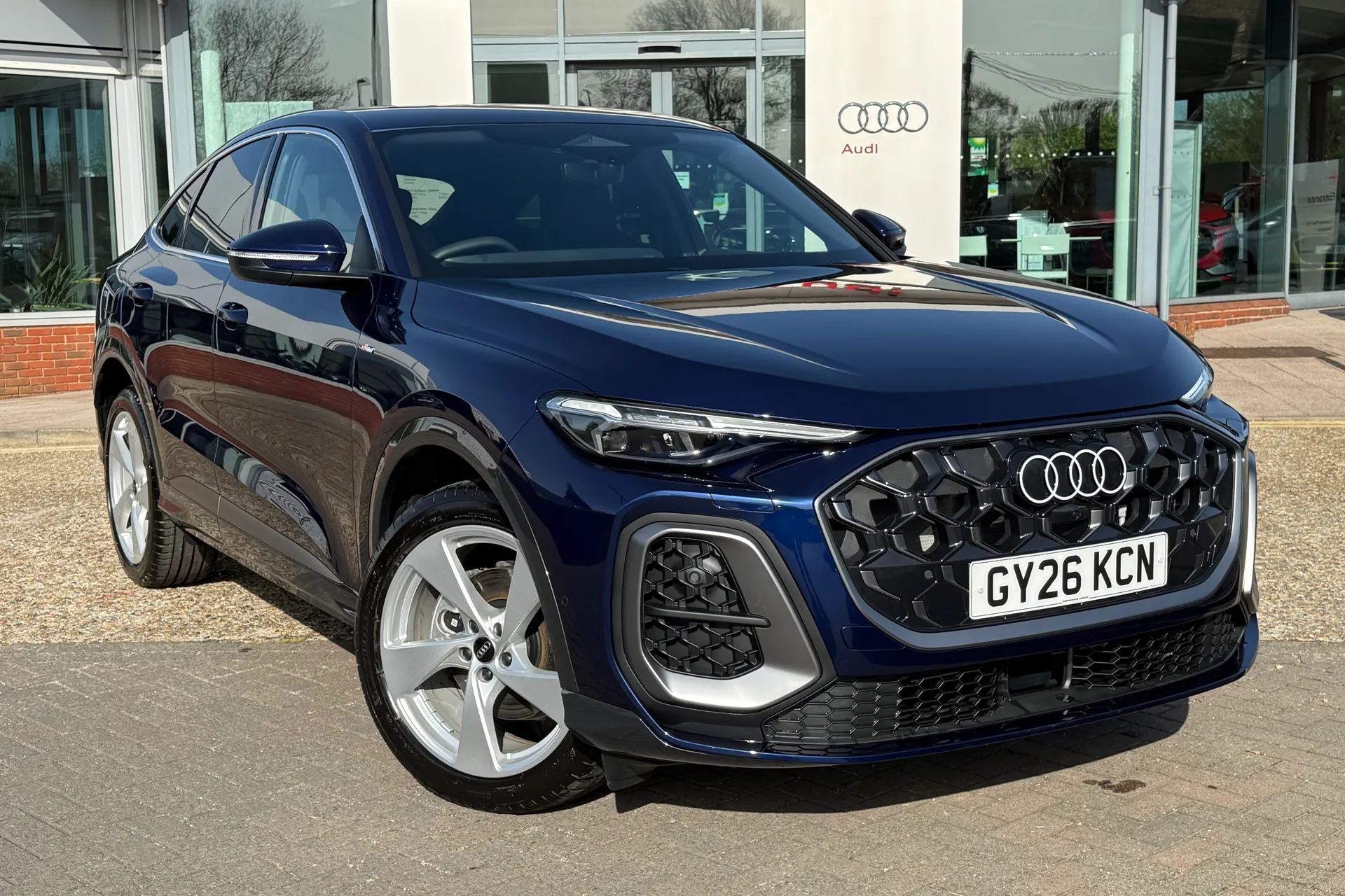 Audi Q5 thumbnail image number 26