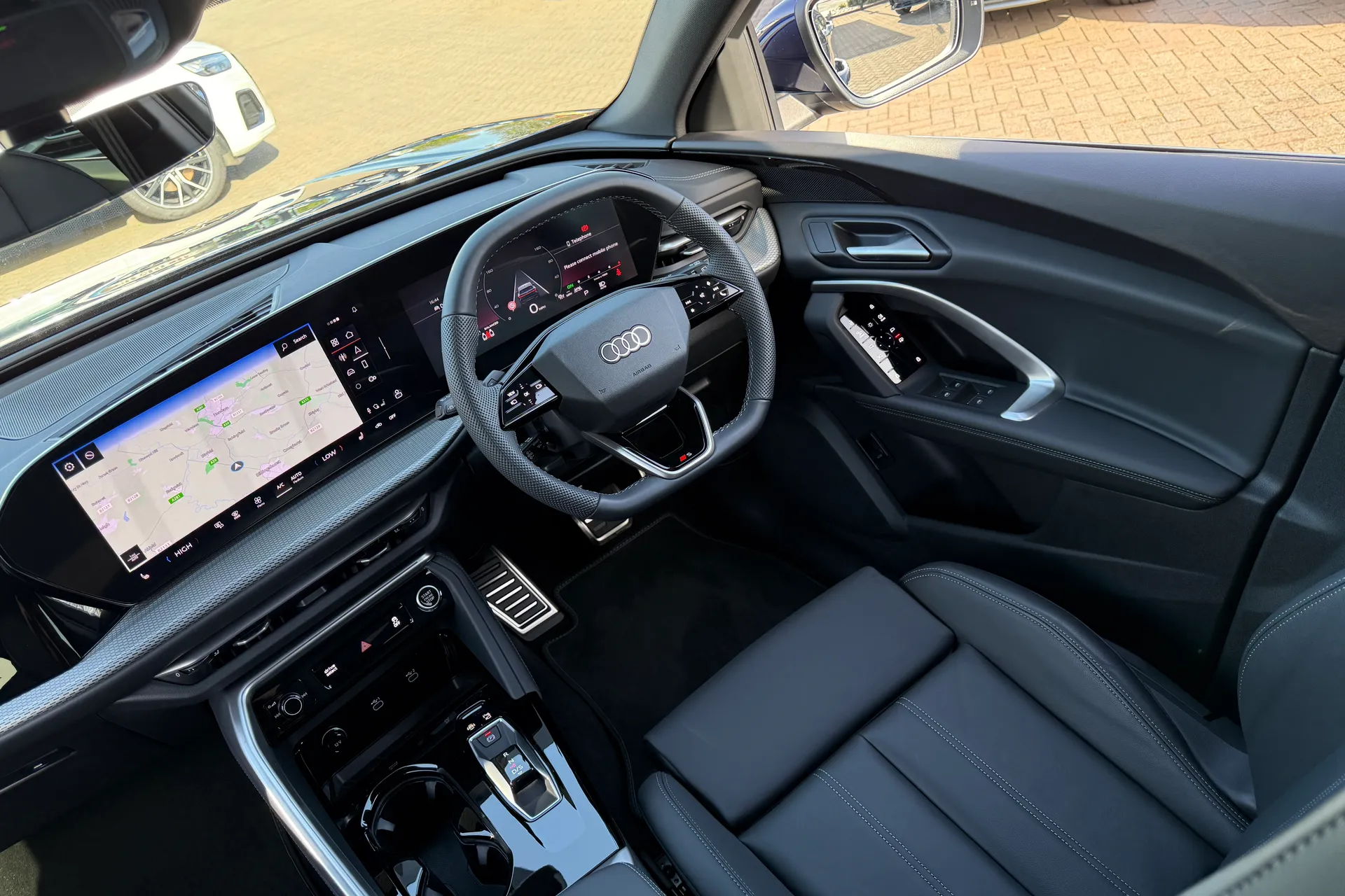 Audi Q5 thumbnail image number 43