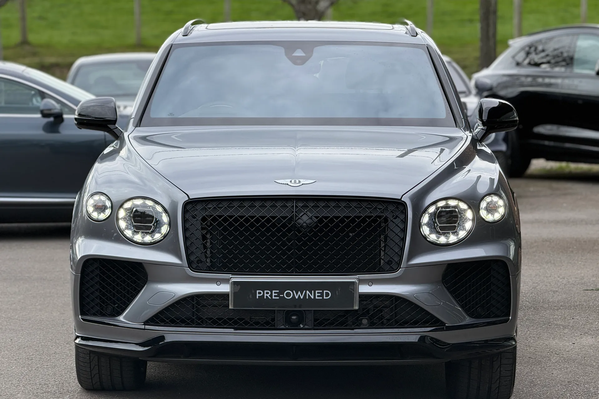 Bentley BENTAYGA thumbnail image number 44
