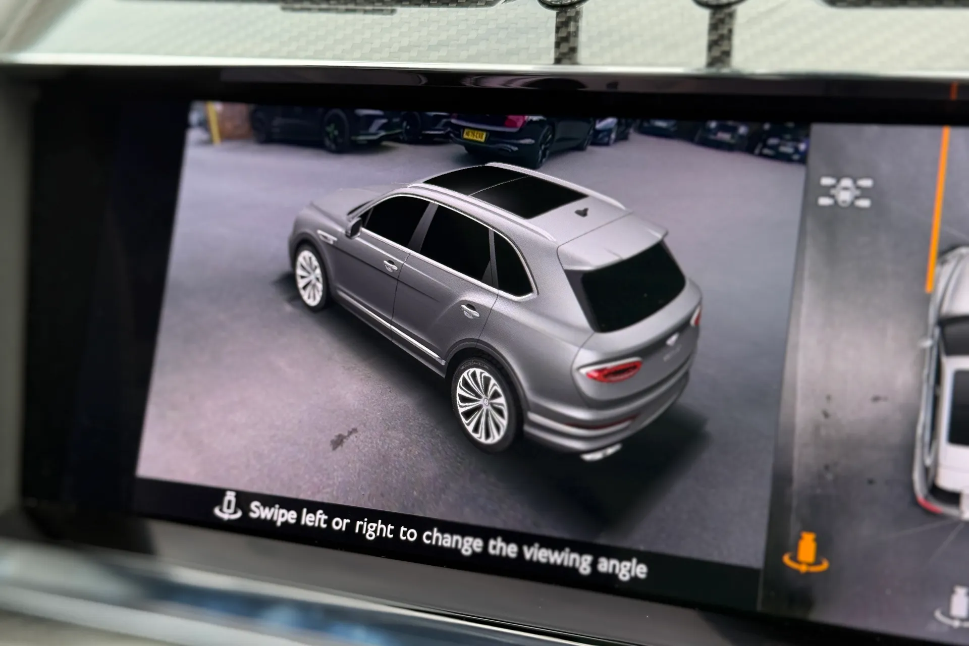 Bentley BENTAYGA thumbnail image number 43