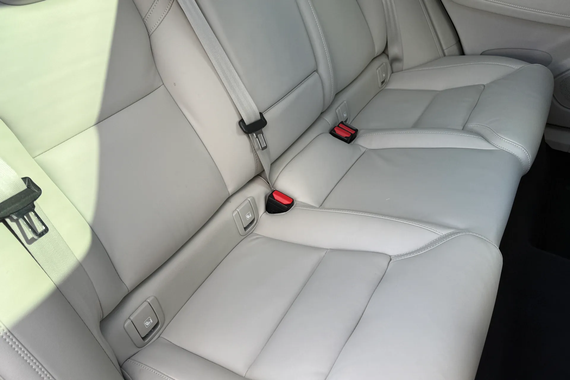 Volvo XC60 thumbnail image number 25