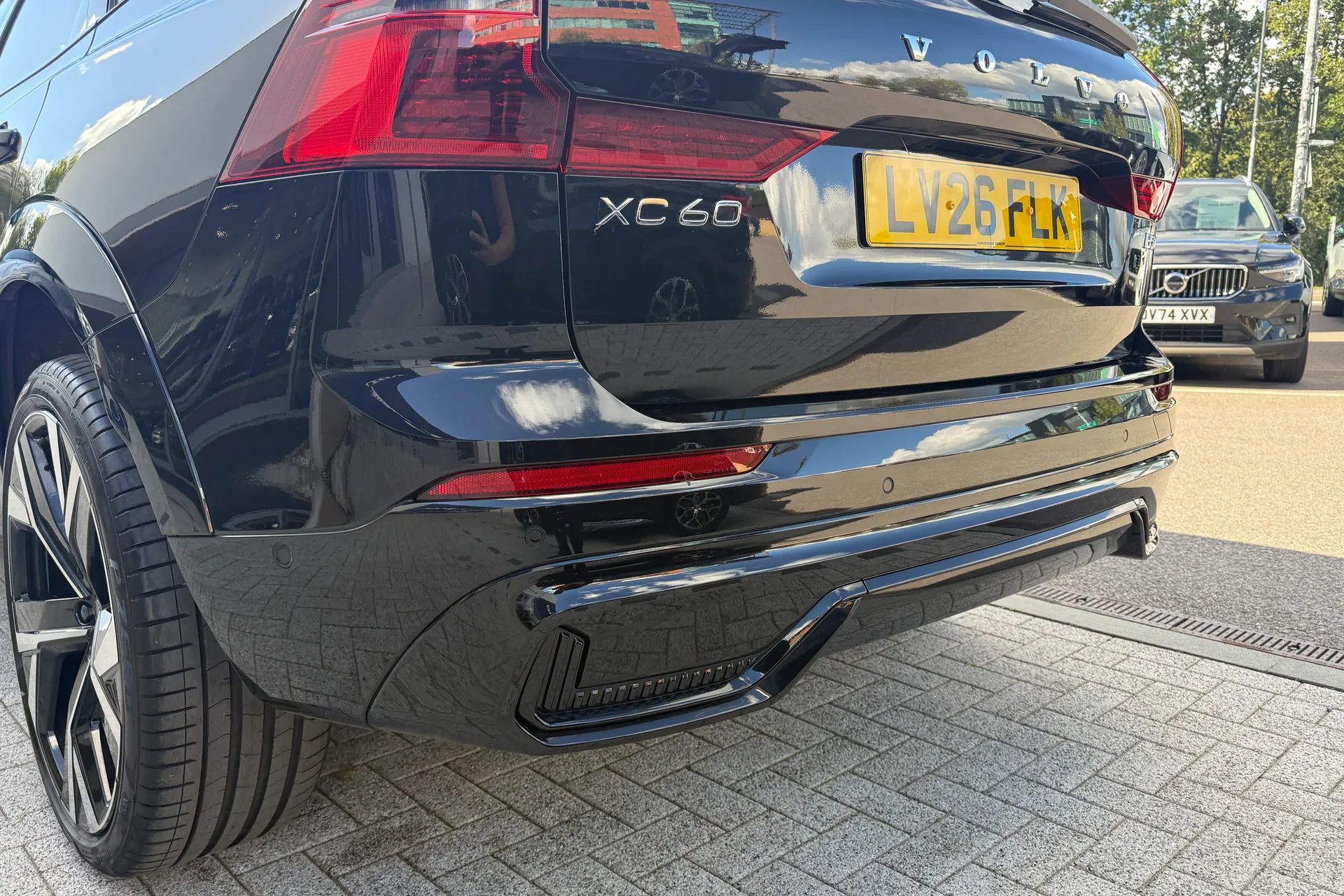 Volvo XC60 thumbnail image number 19