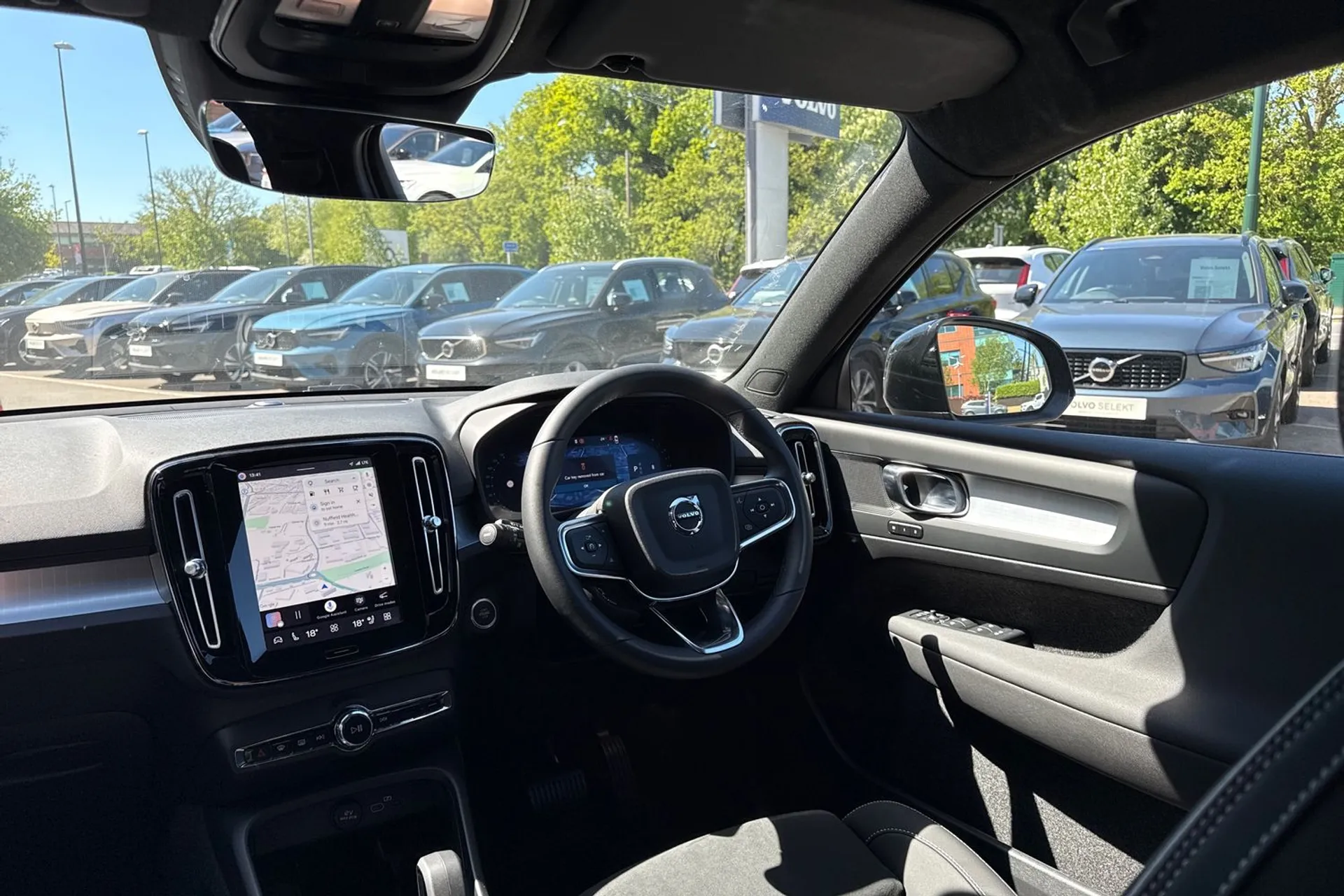 Volvo XC40 thumbnail image number 33