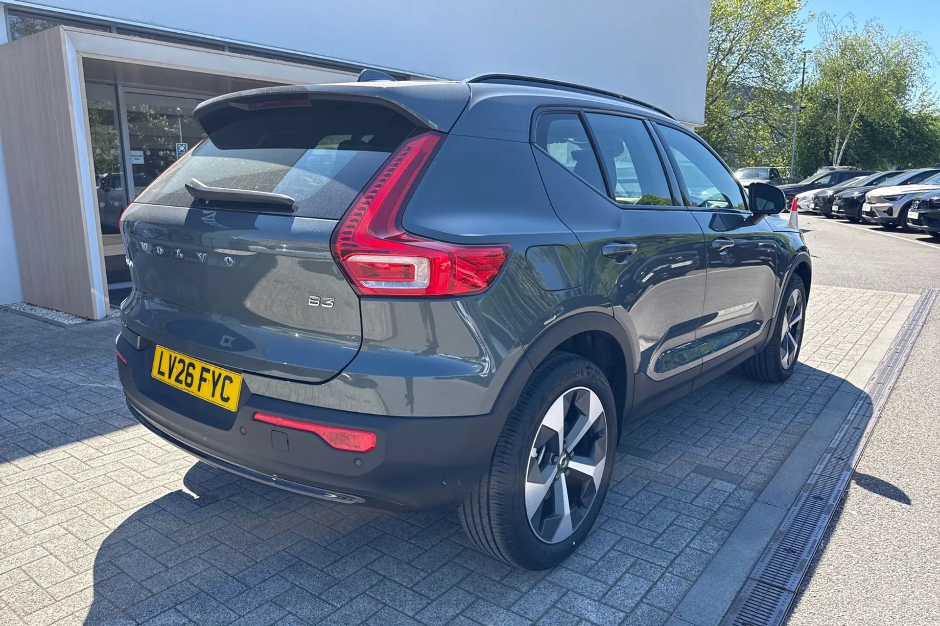 Volvo XC40 thumbnail image number 7