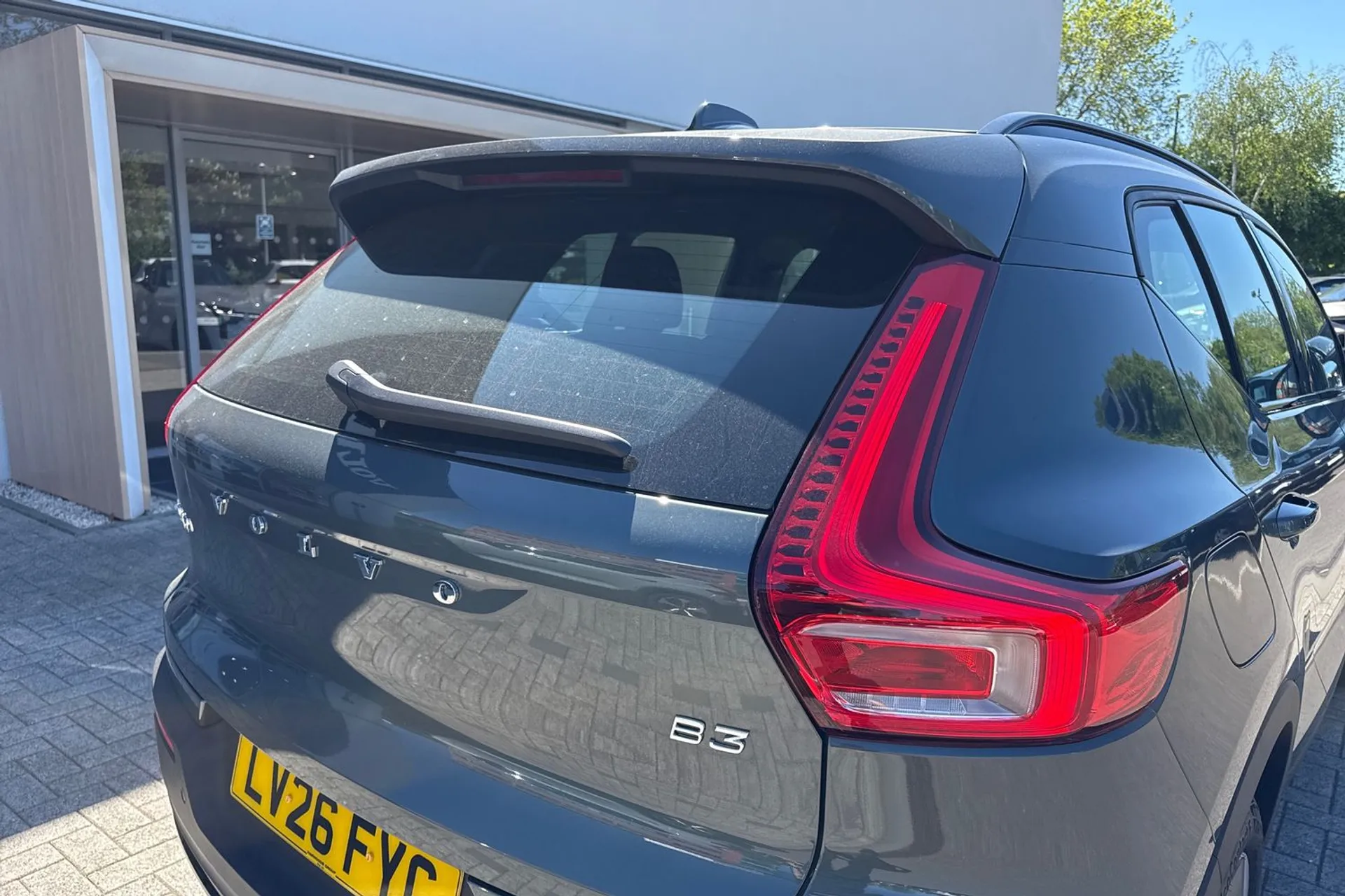 Volvo XC40 thumbnail image number 15