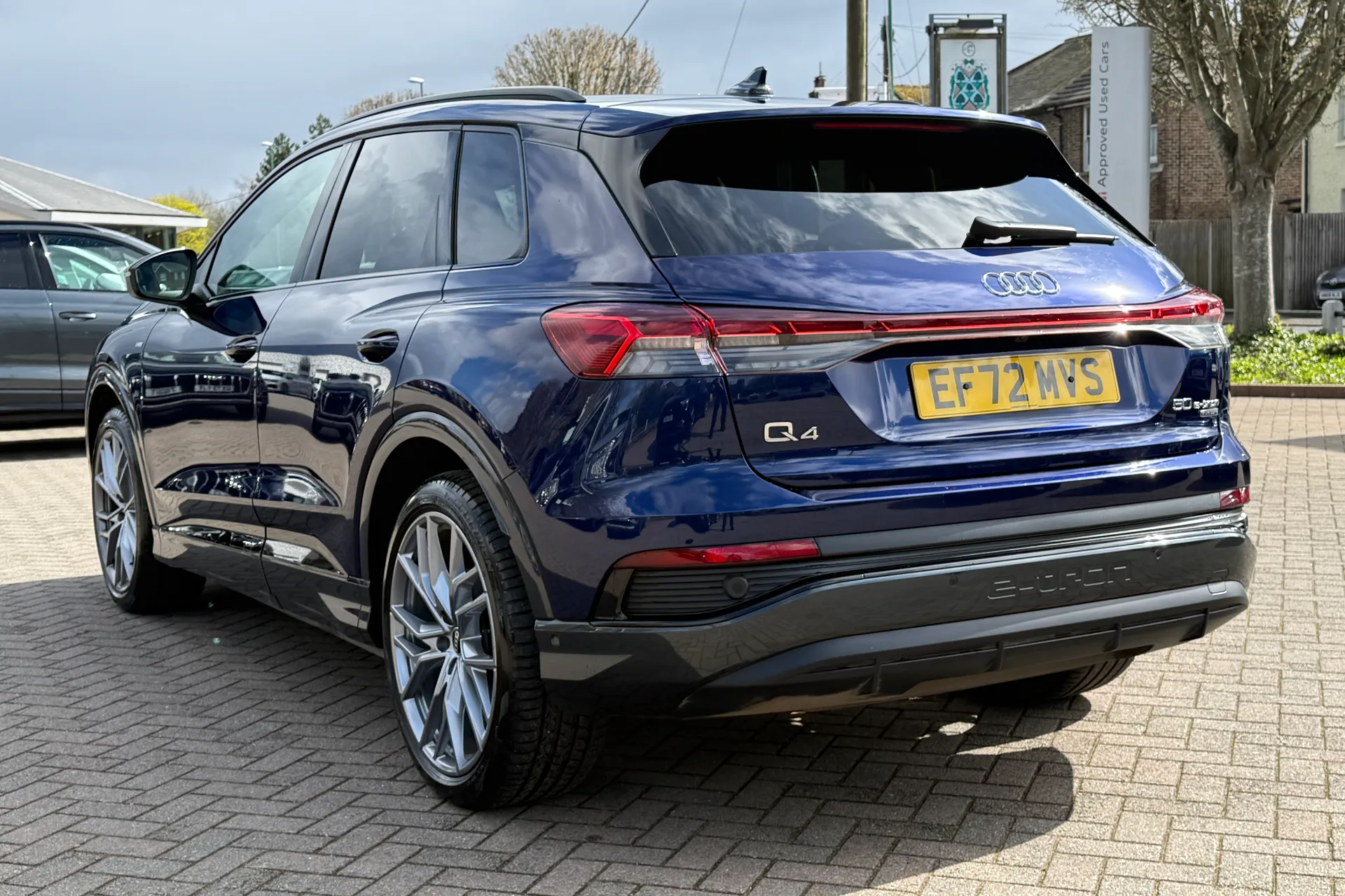 Audi Q4 thumbnail image number 42