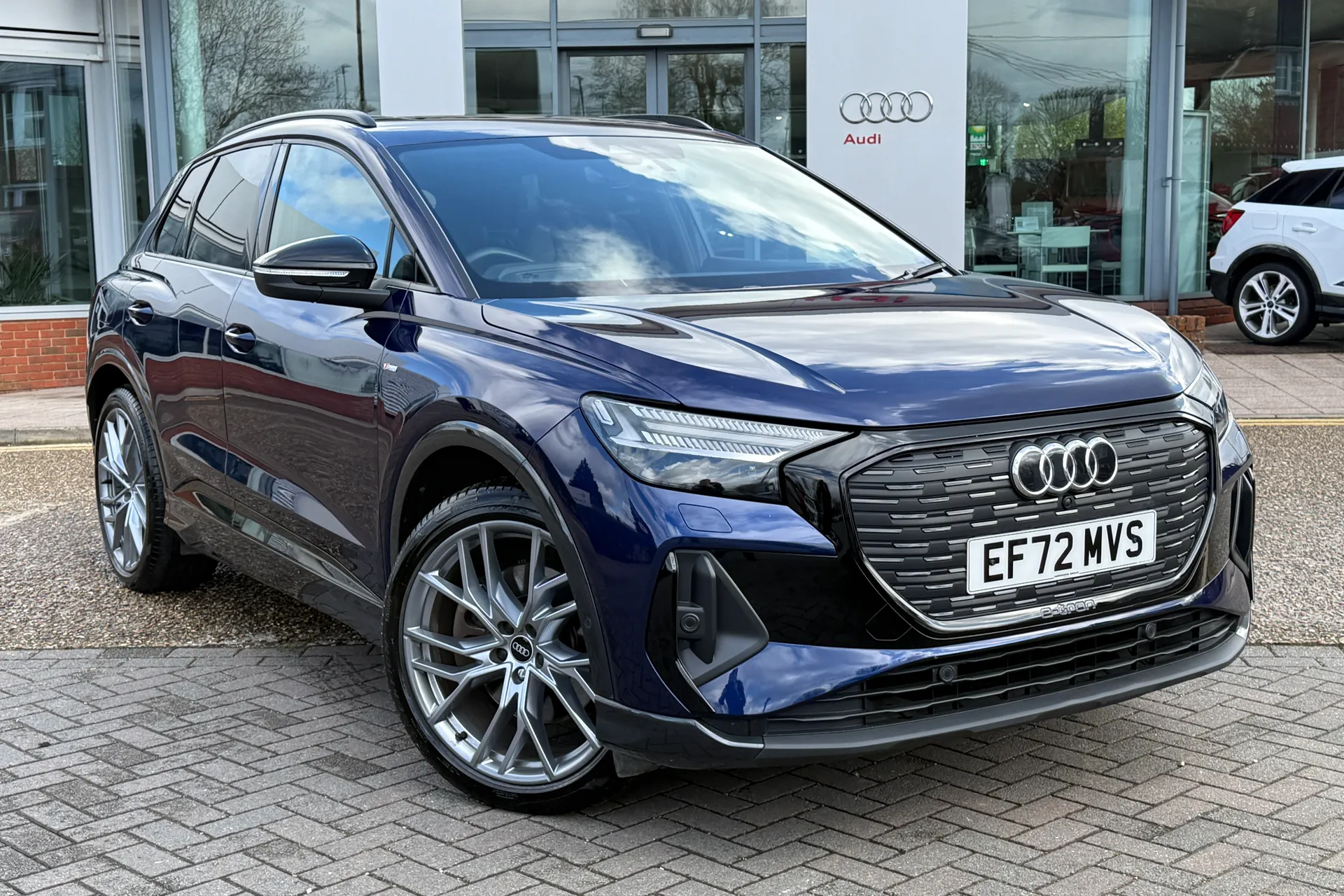 Audi Q4 thumbnail image number 30