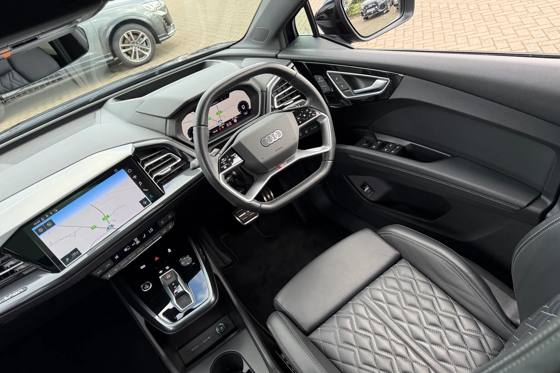 Audi Q4 thumbnail image number 51