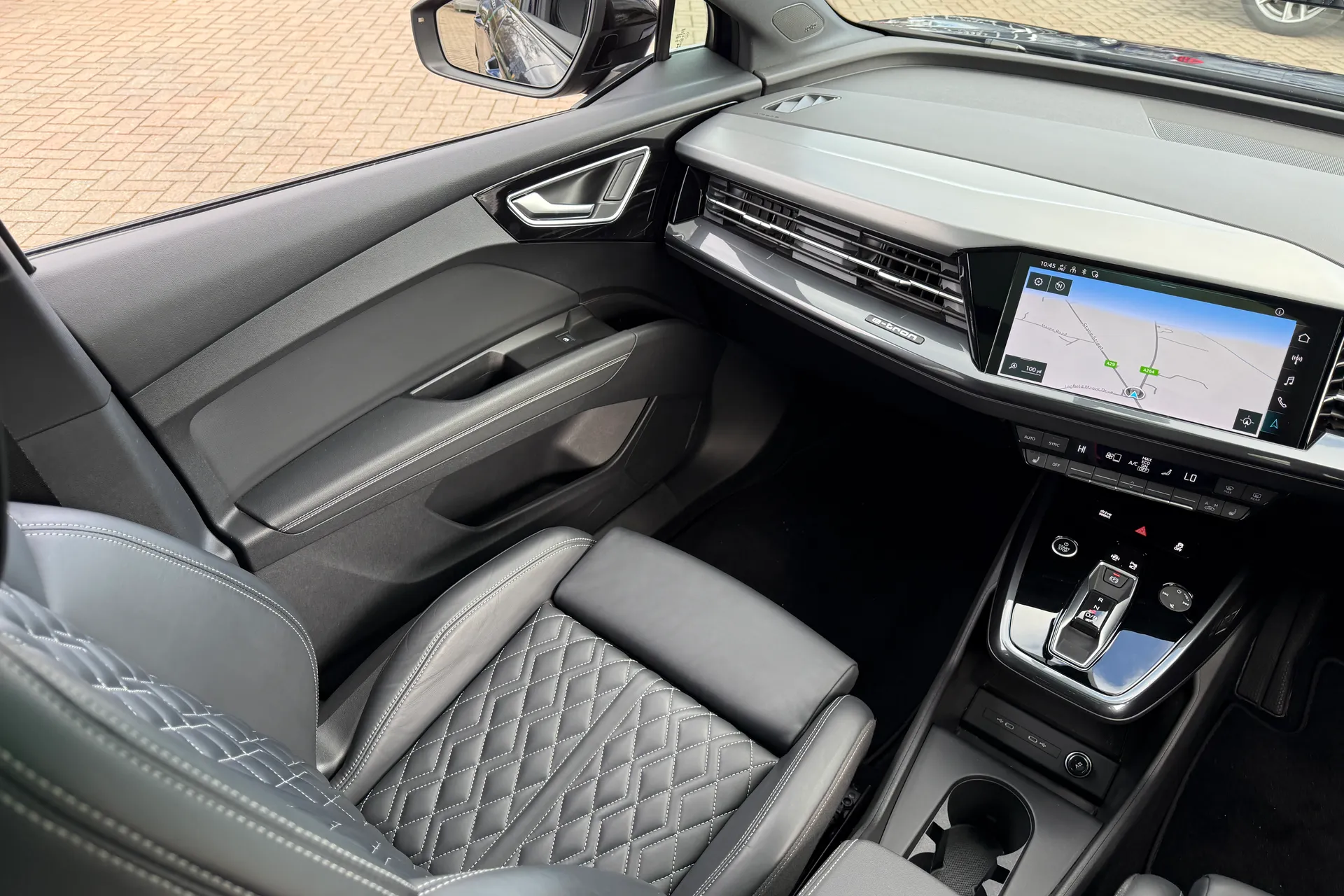 Audi Q4 thumbnail image number 49