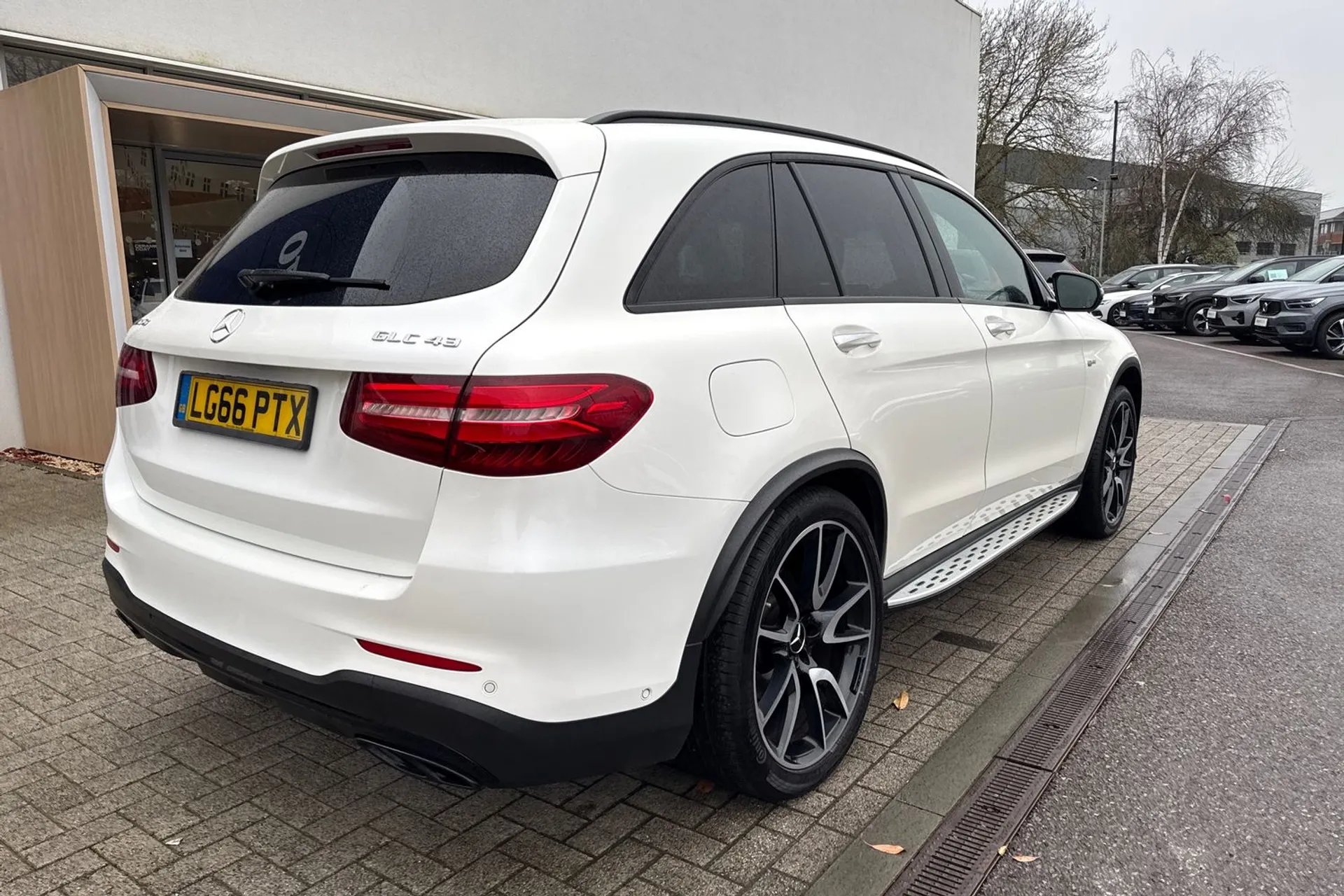 MERCEDES-BENZ GLC thumbnail image number 9