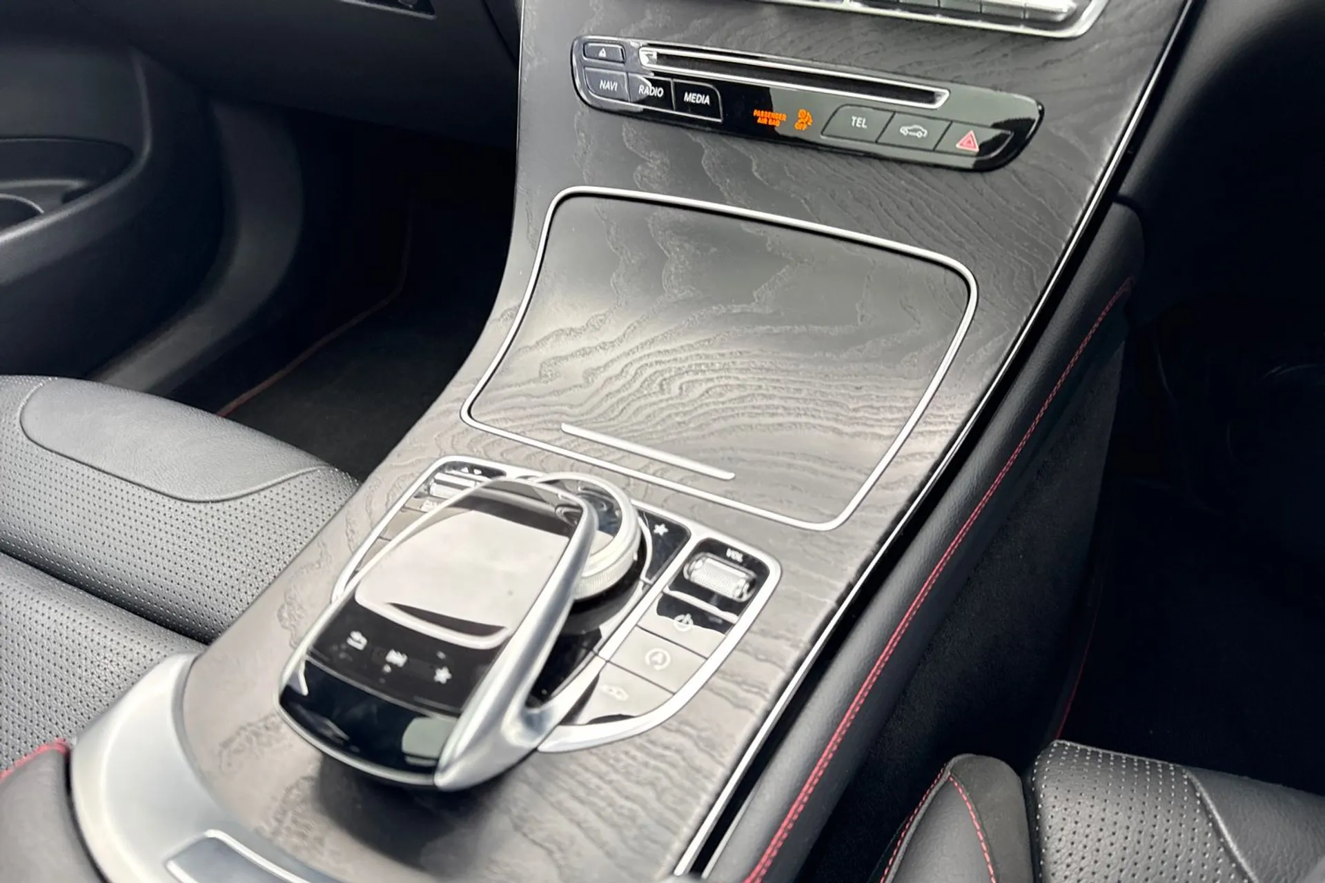 MERCEDES-BENZ GLC thumbnail image number 42