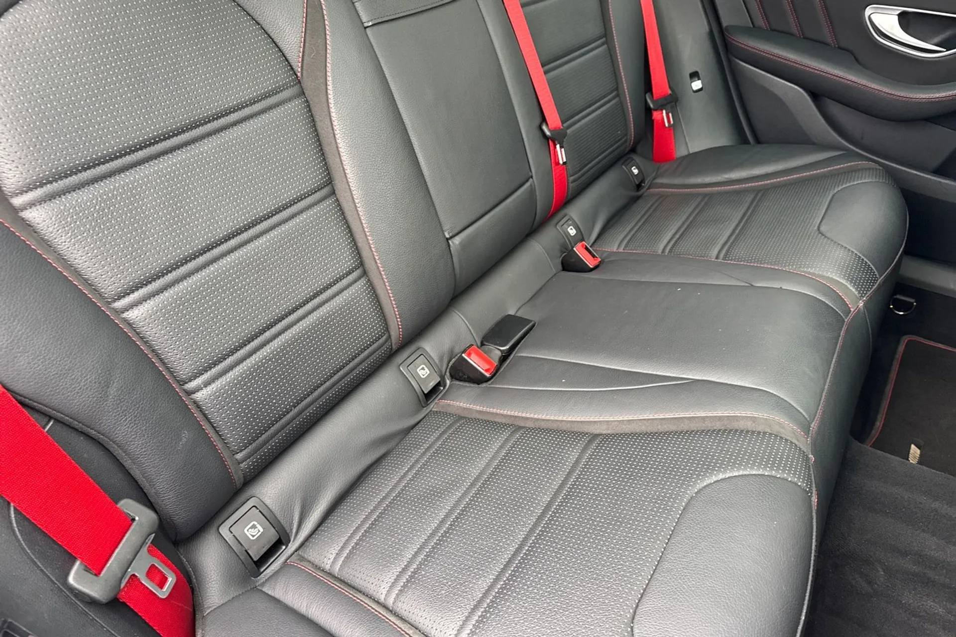 MERCEDES-BENZ GLC thumbnail image number 26